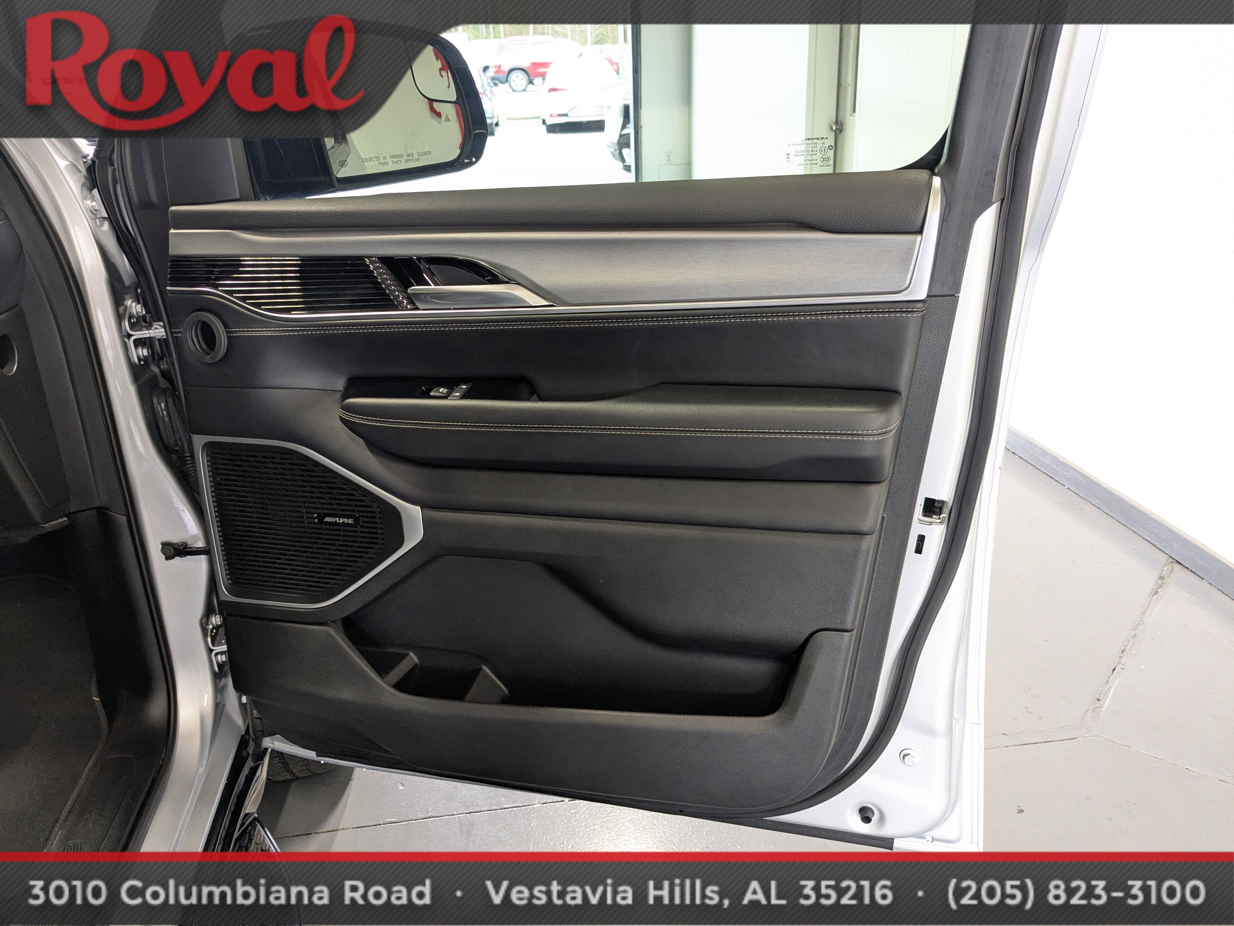 2023 Jeep Wagoneer Series II Carbide