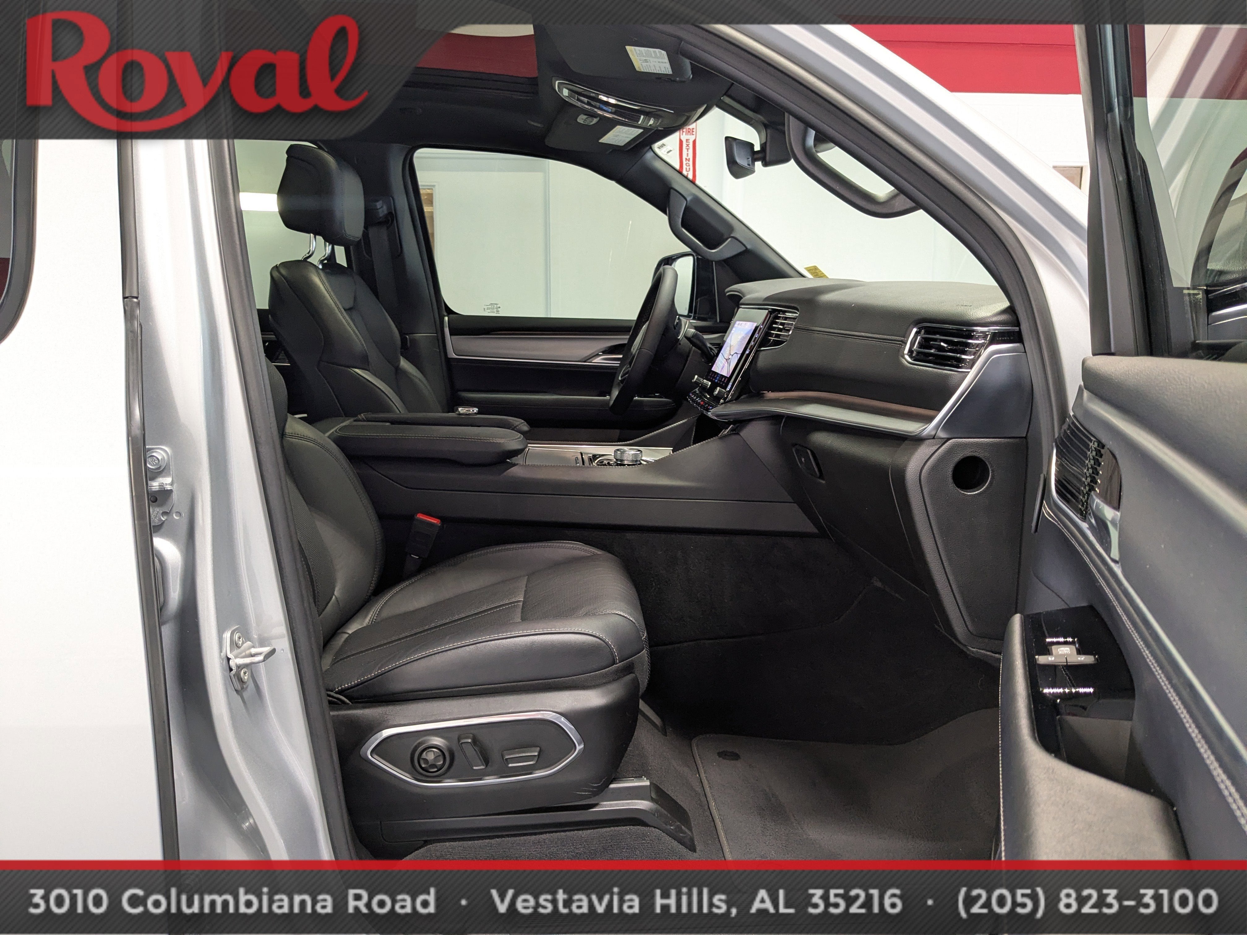 2023 Jeep Wagoneer Series II Carbide