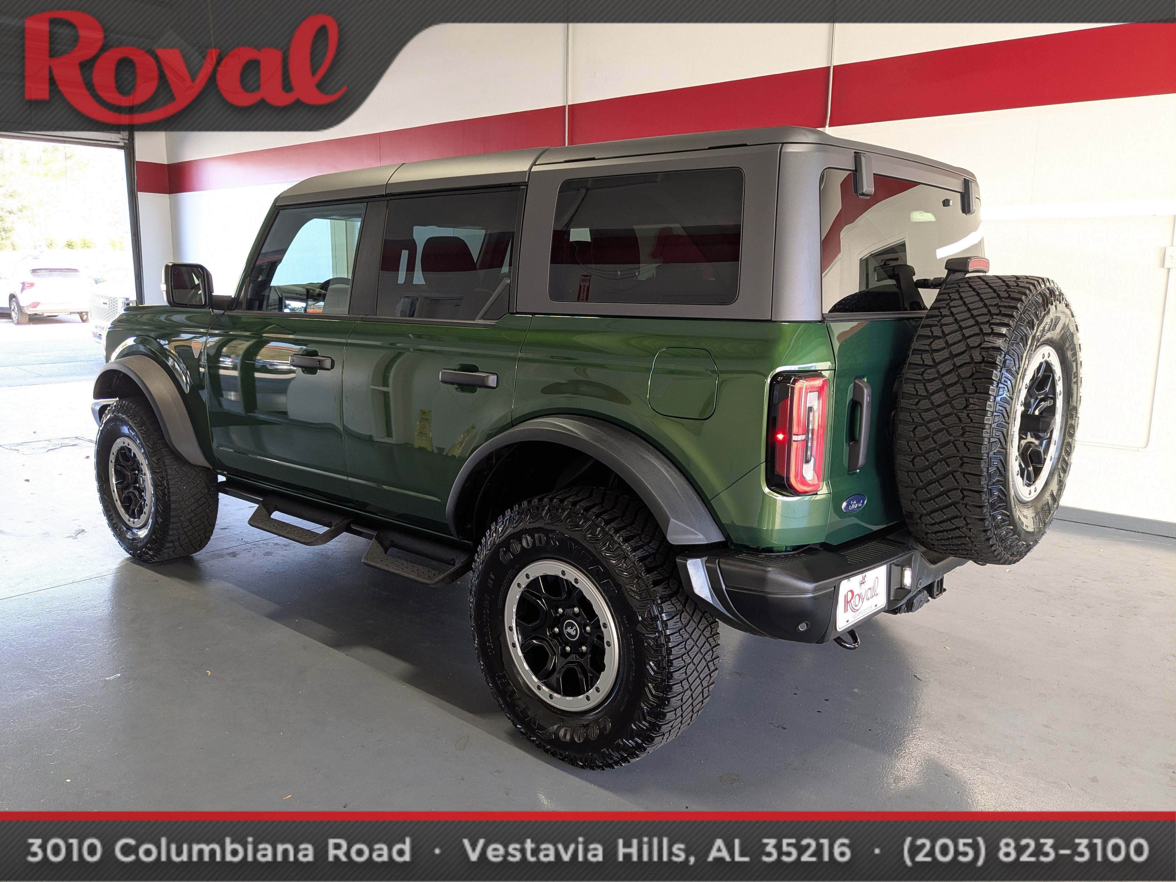 2023 Ford Bronco Base