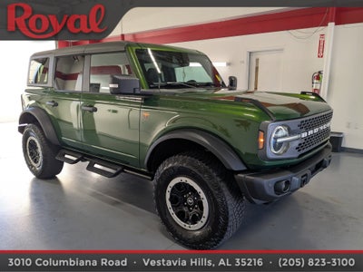 2023 Ford Bronco Base