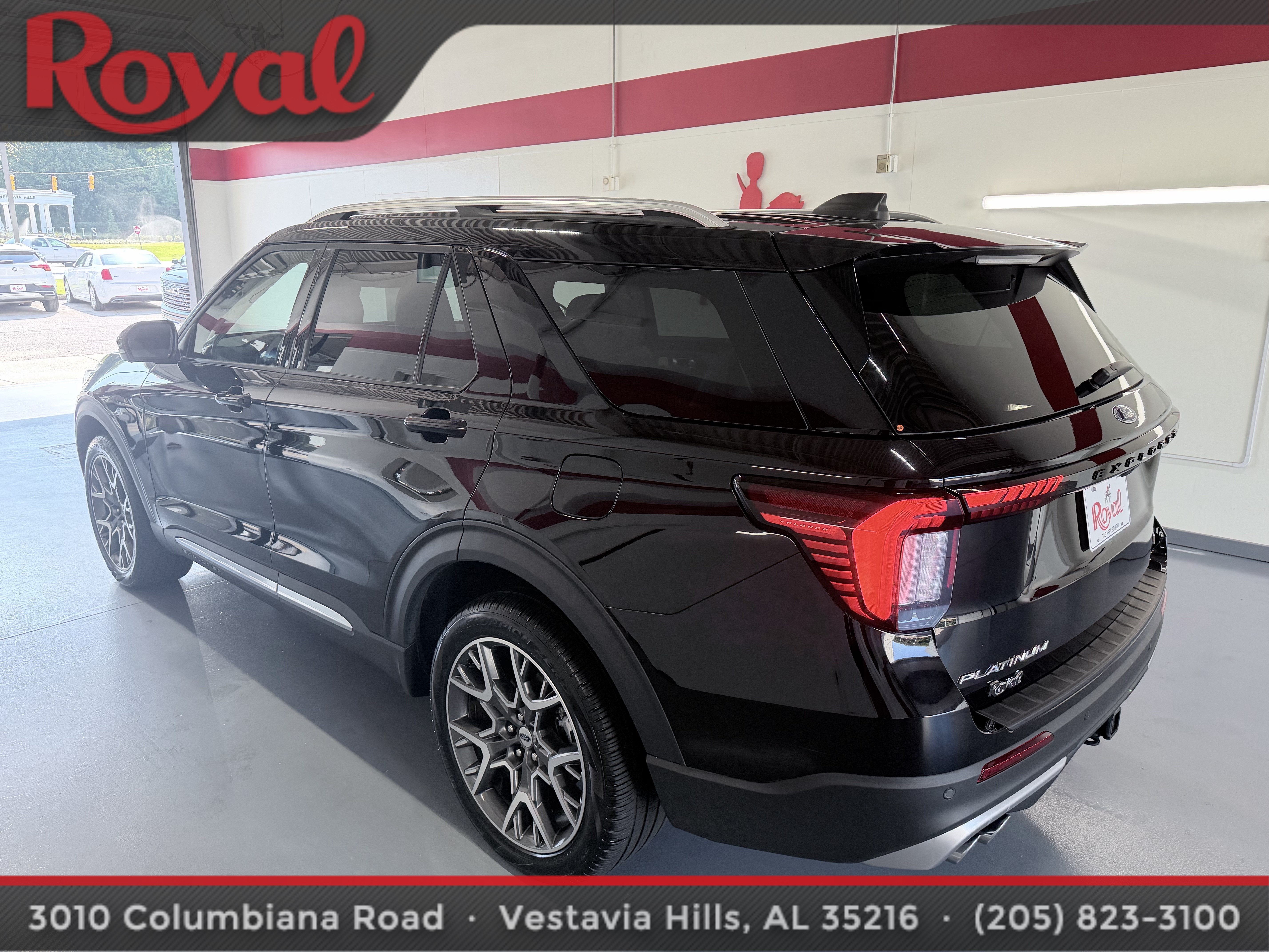 2025 Ford Explorer Platinum
