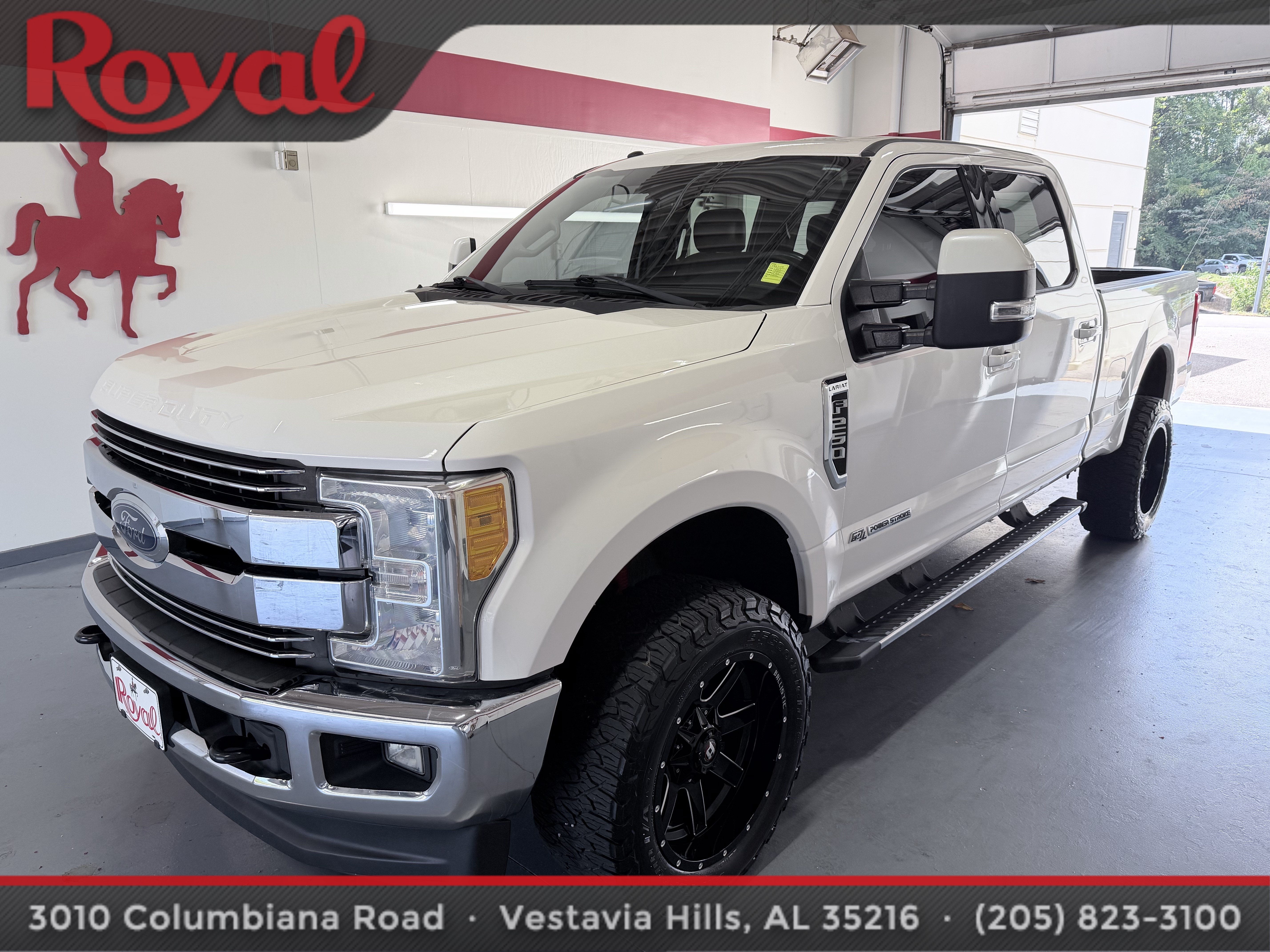 2017 Ford Super Duty F-250 SRW Lariat