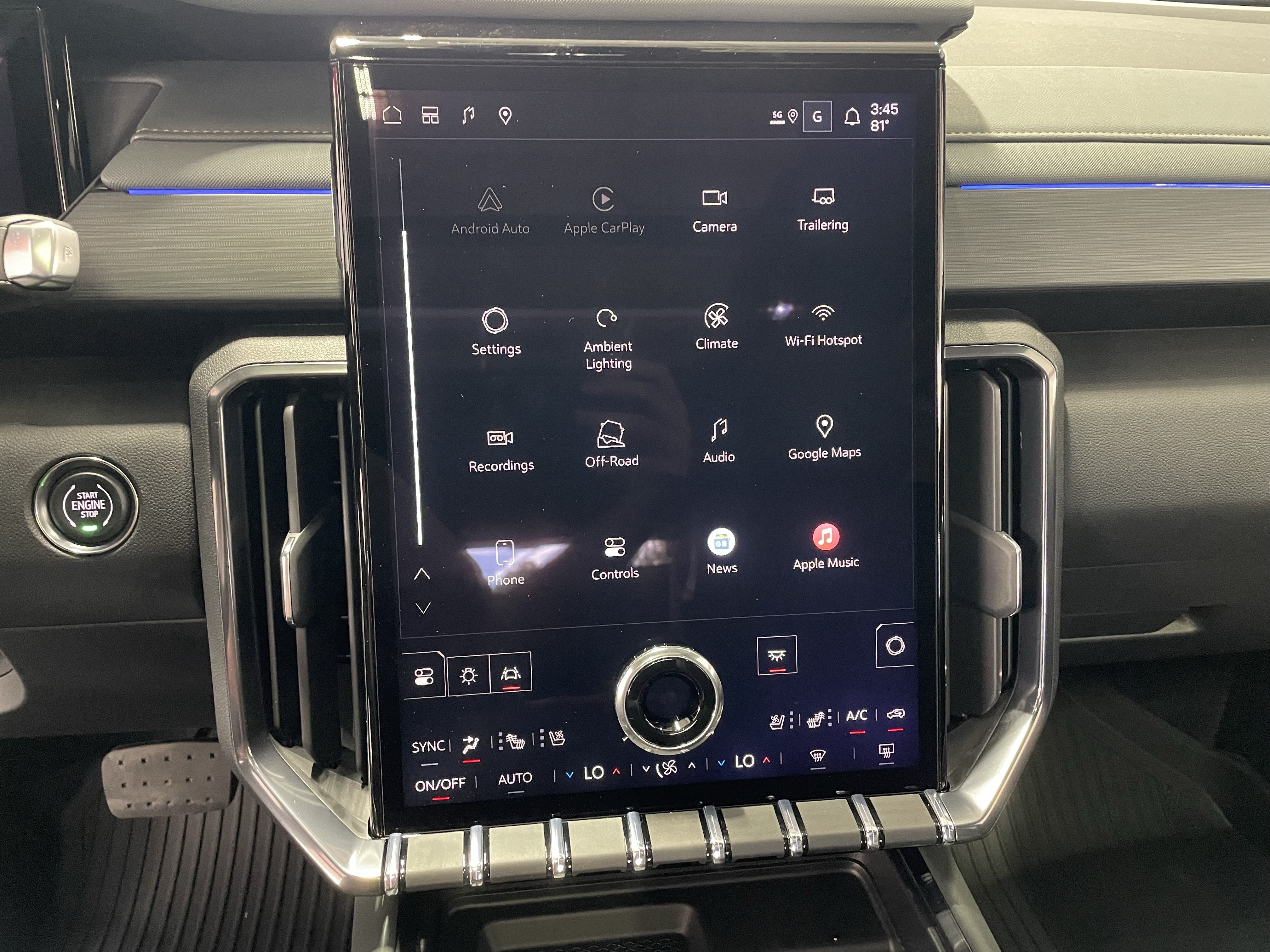2027 GMC Acadia AT4