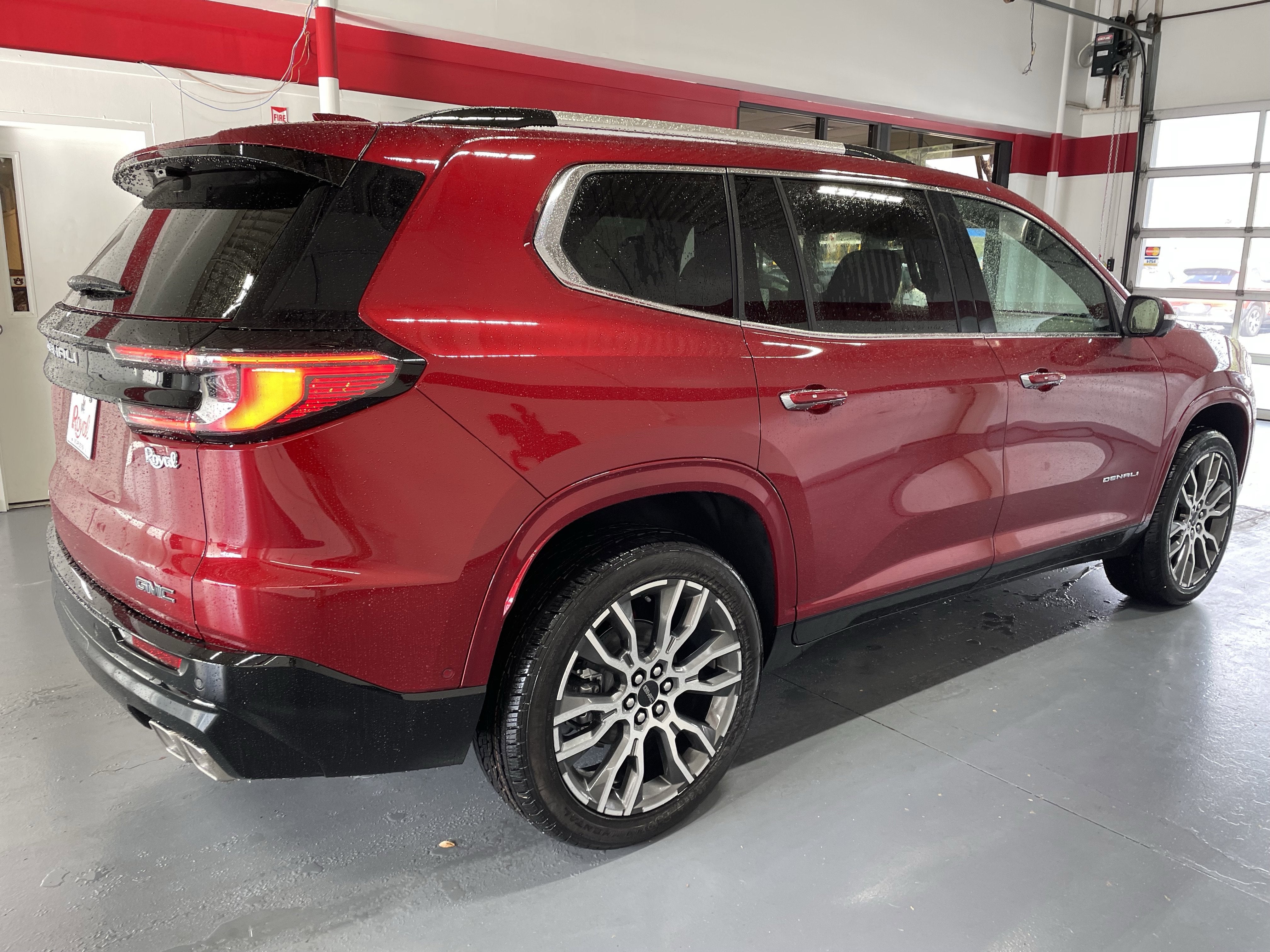 2026 GMC Acadia Denali Ultimate