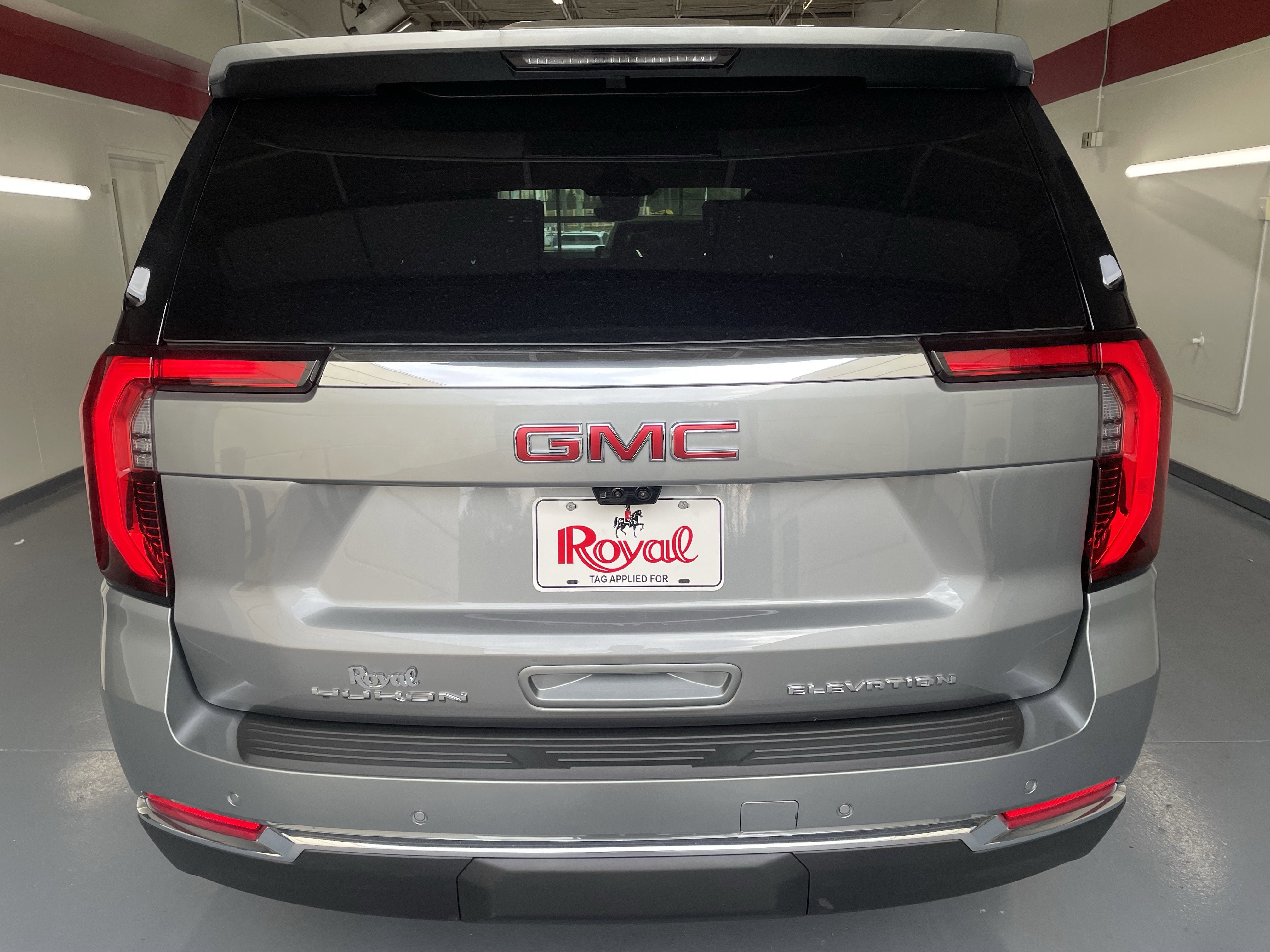 2026 GMC Yukon Elevation