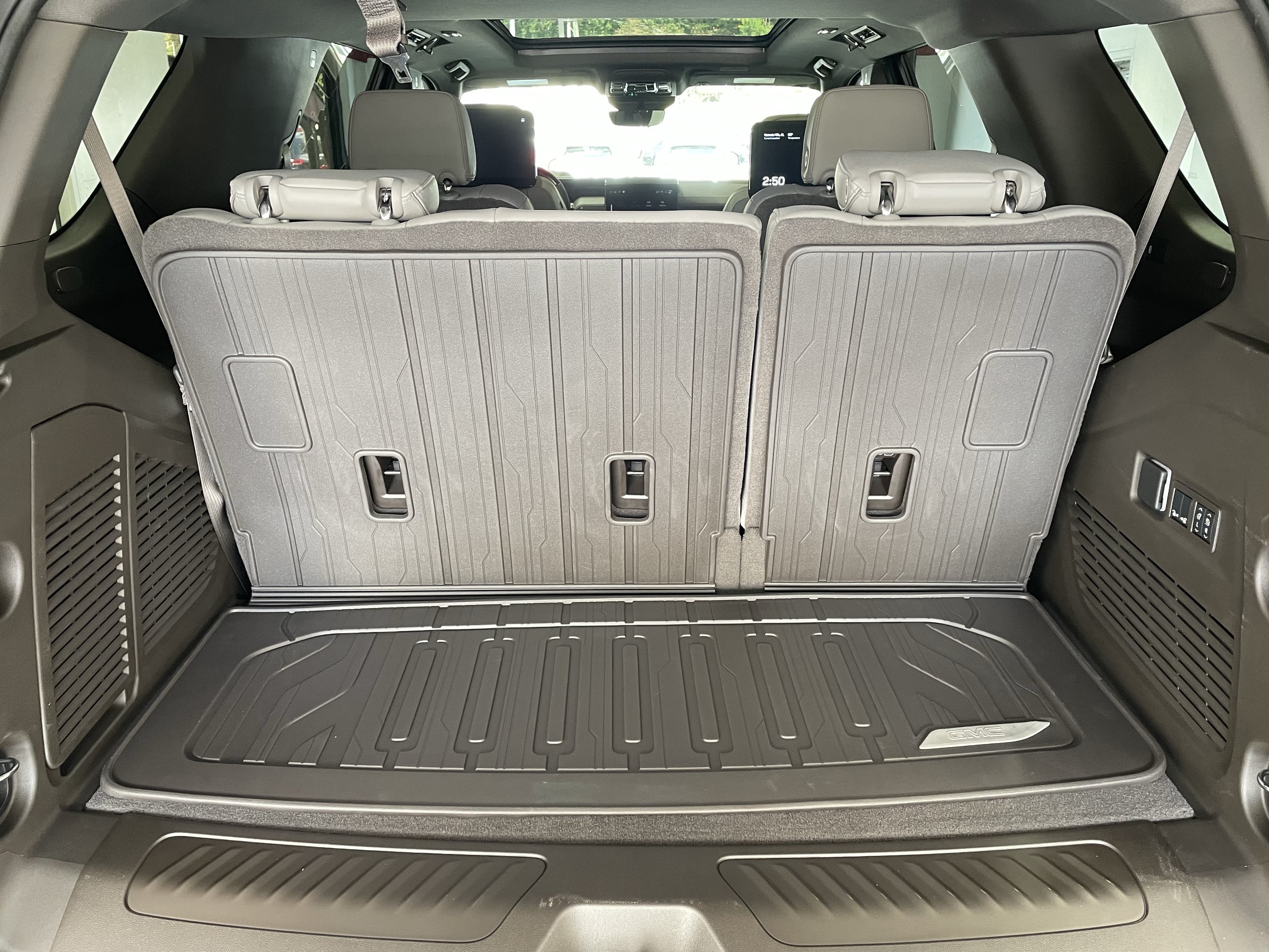 2027 GMC Yukon Elevation