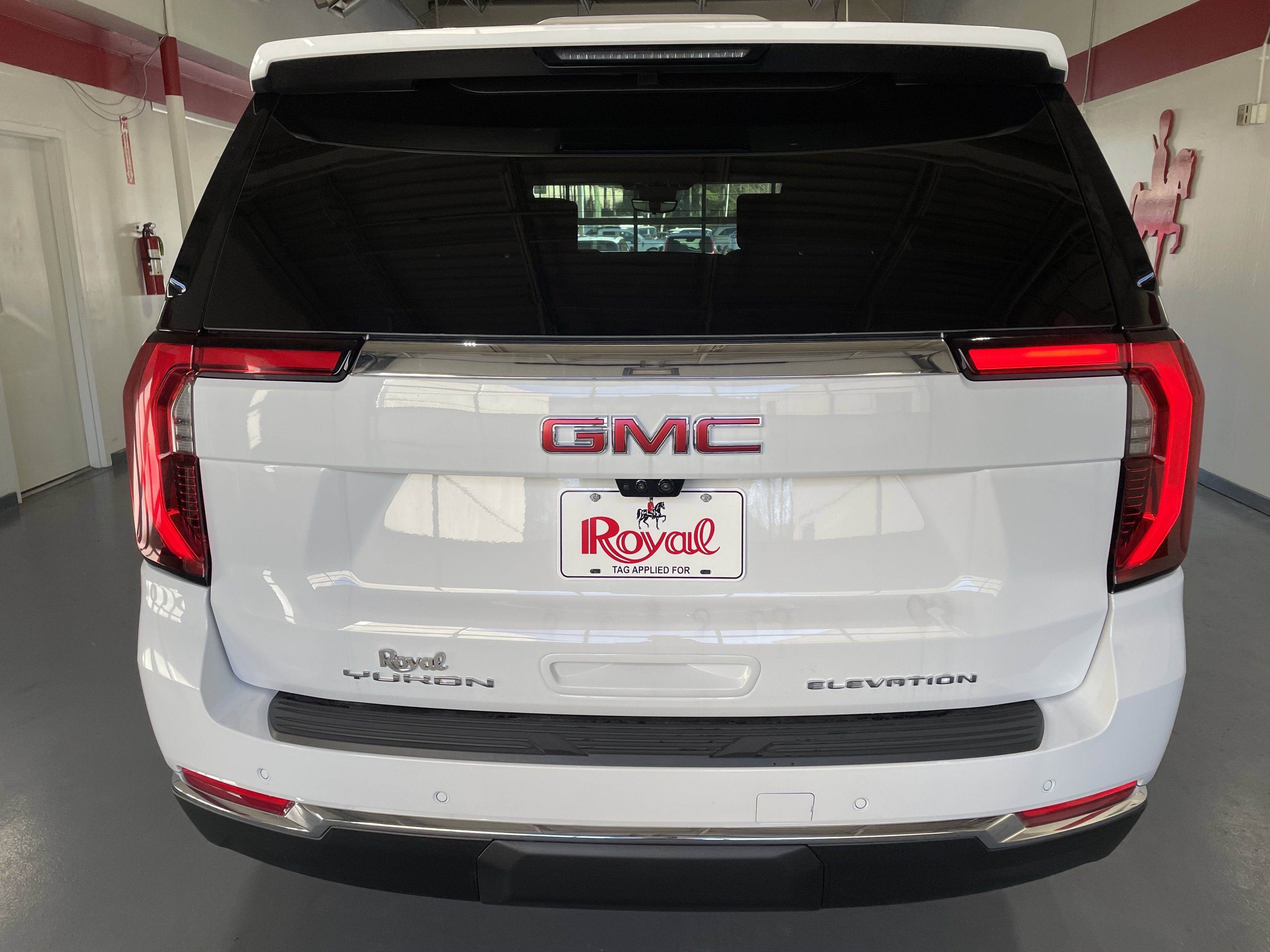 2026 GMC Yukon Elevation