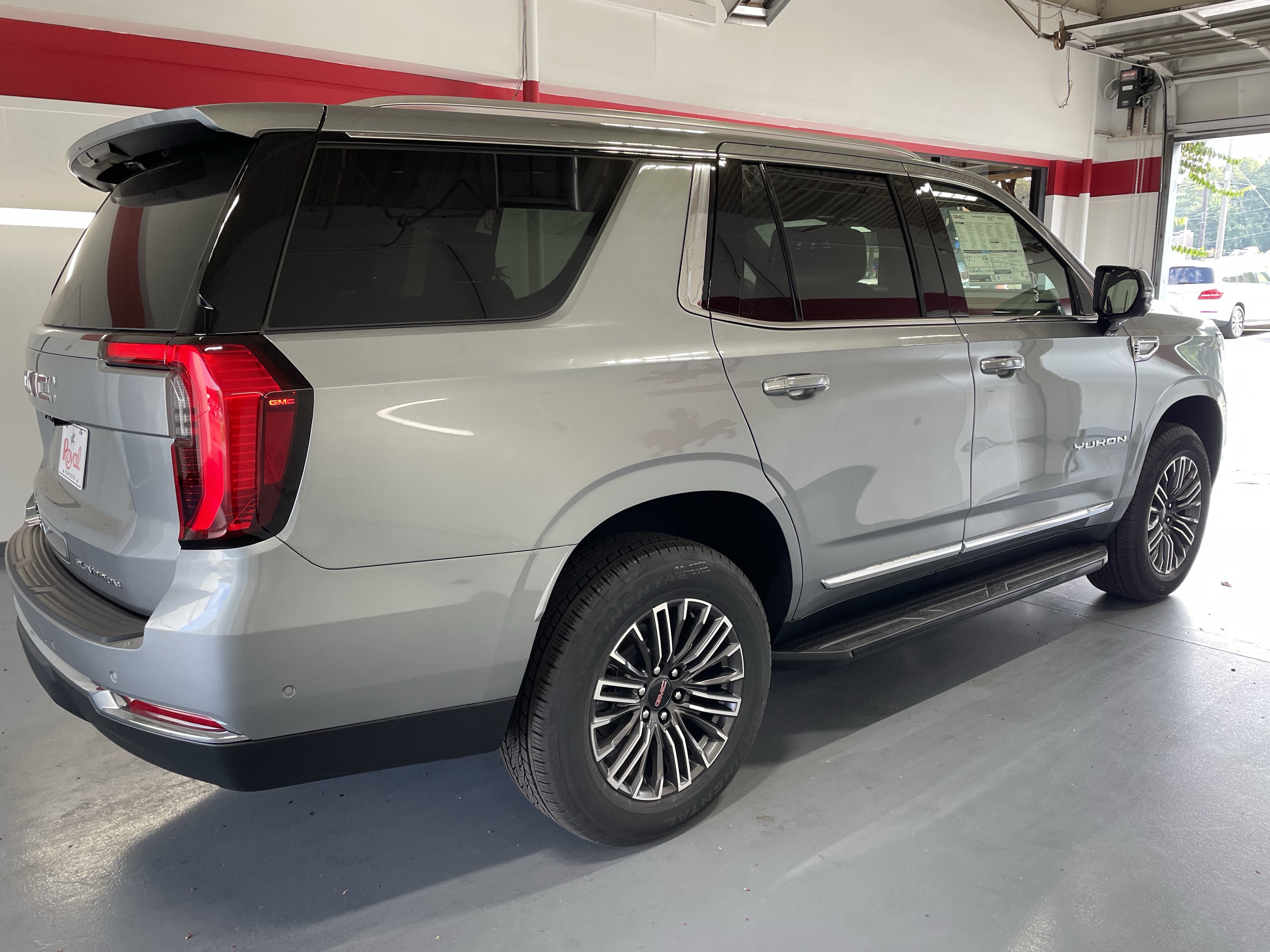 2026 GMC Yukon Elevation