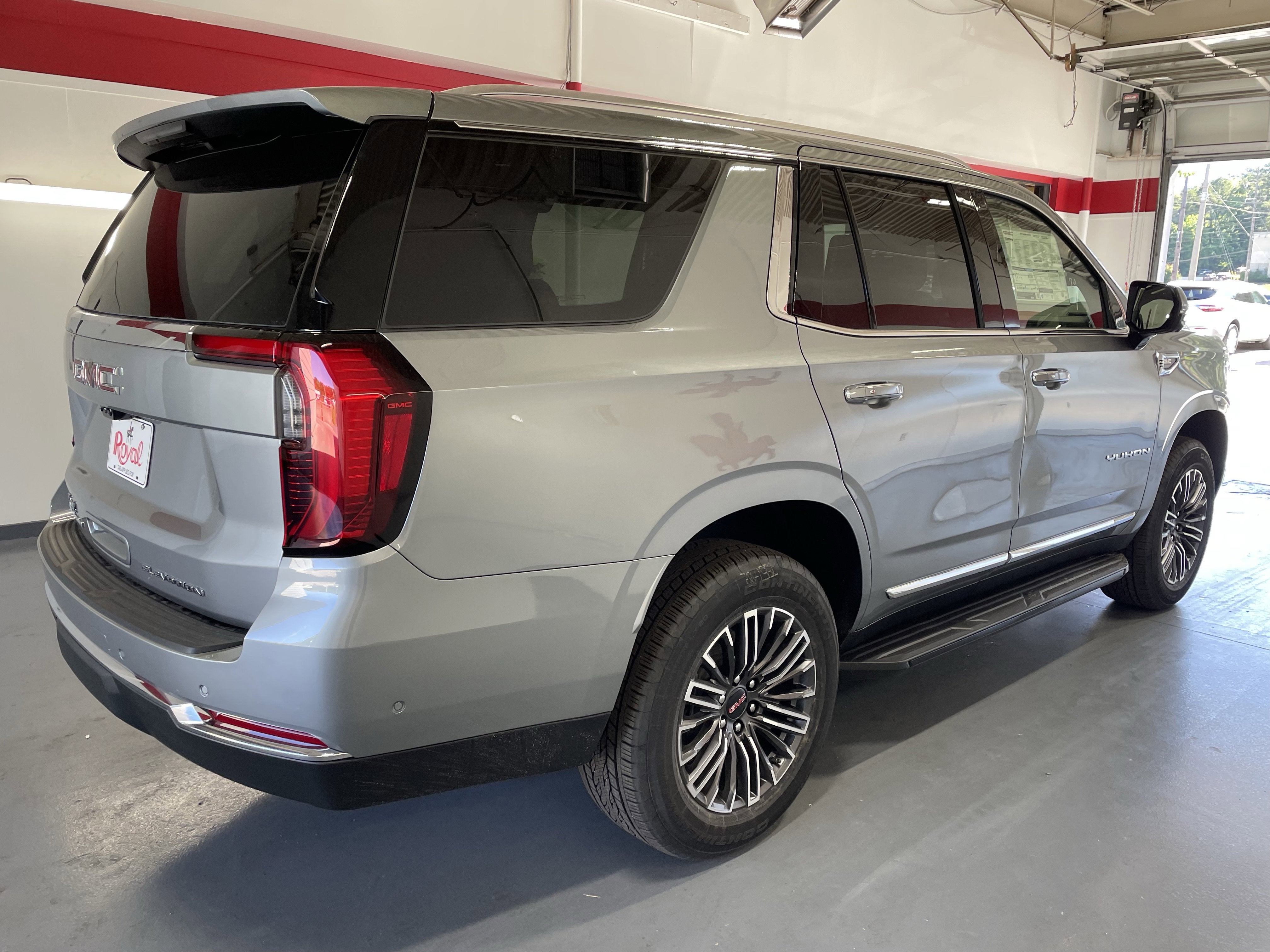 2026 GMC Yukon Elevation