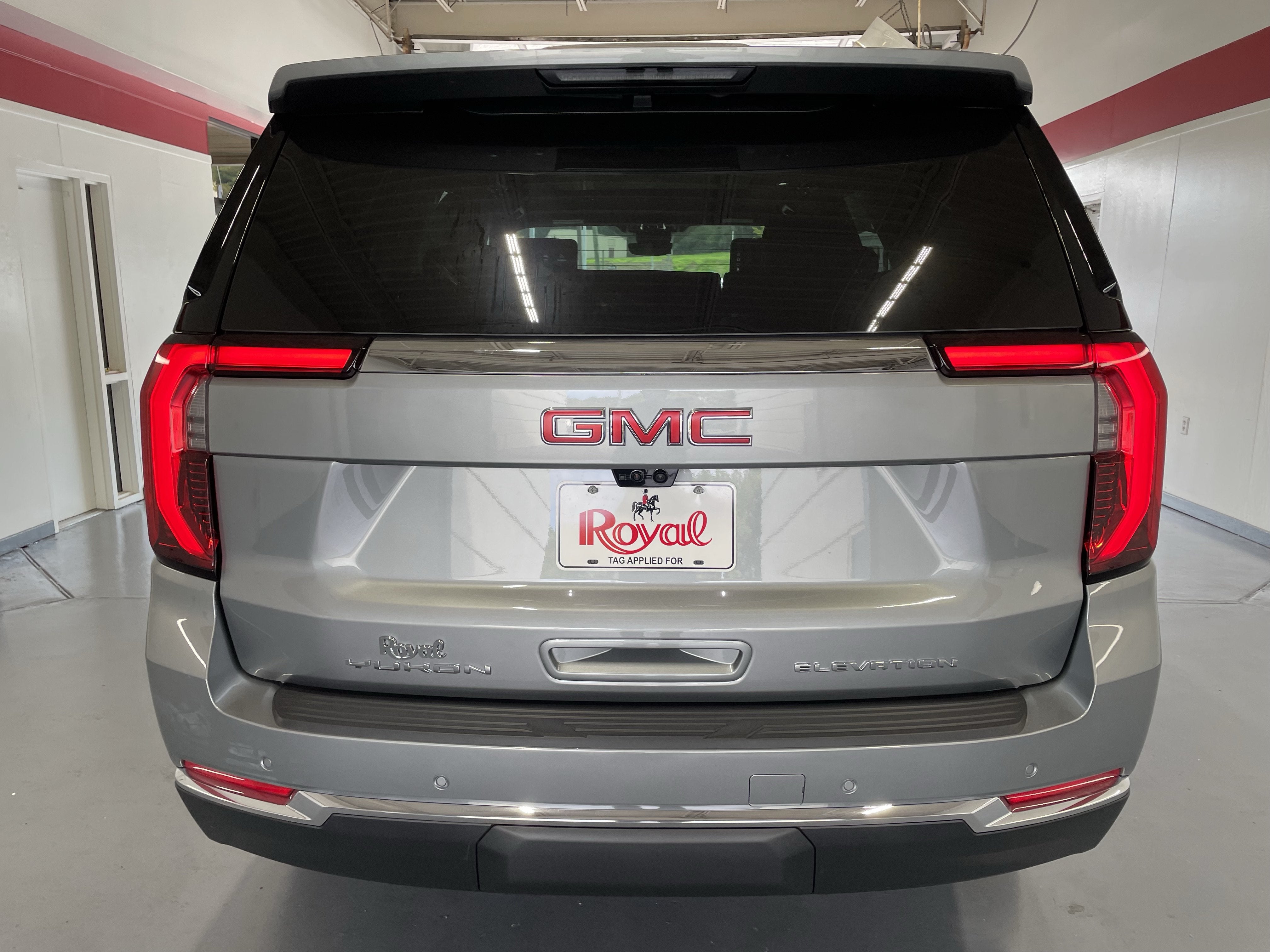 2026 GMC Yukon Elevation