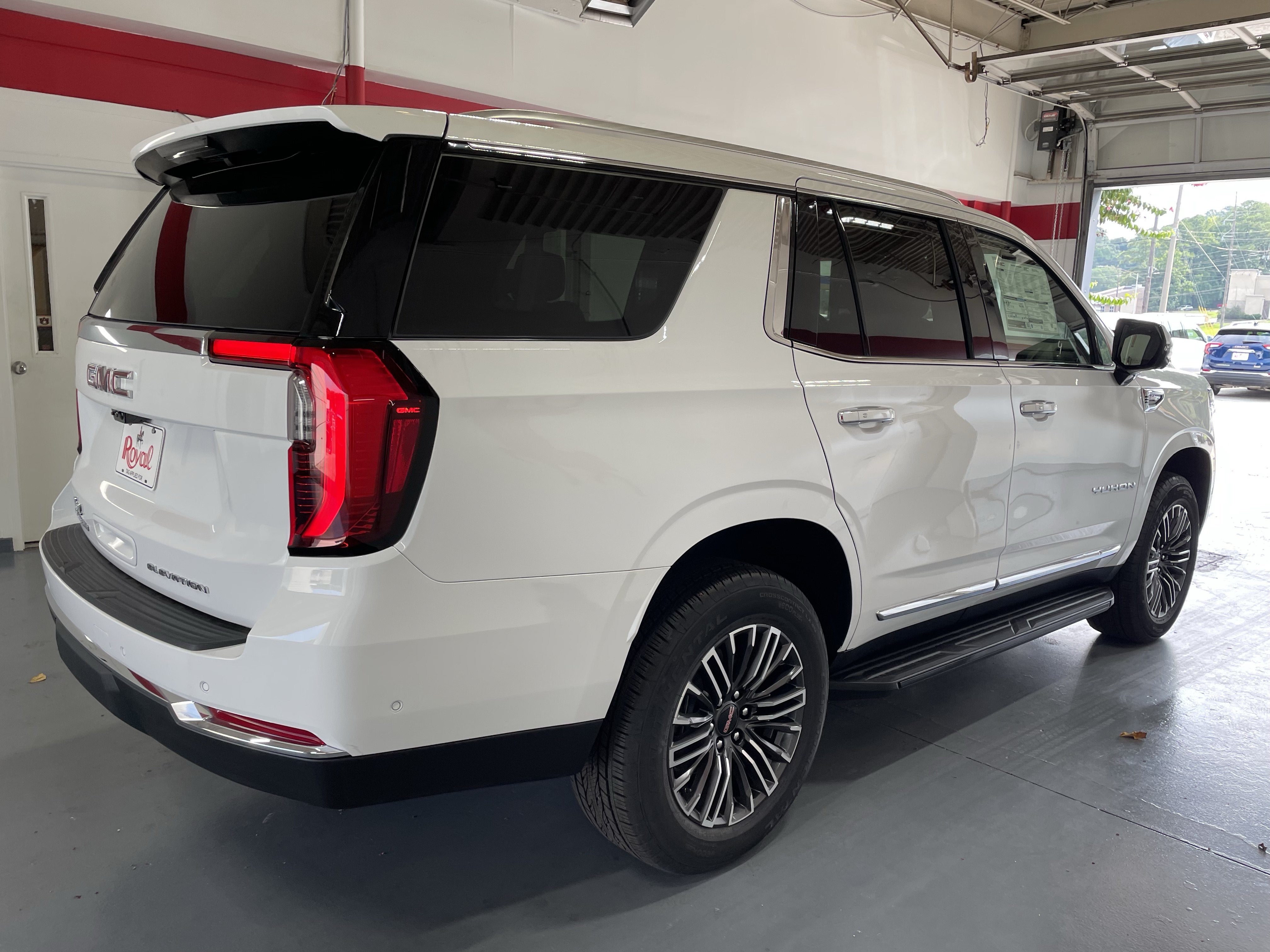 2026 GMC Yukon Elevation