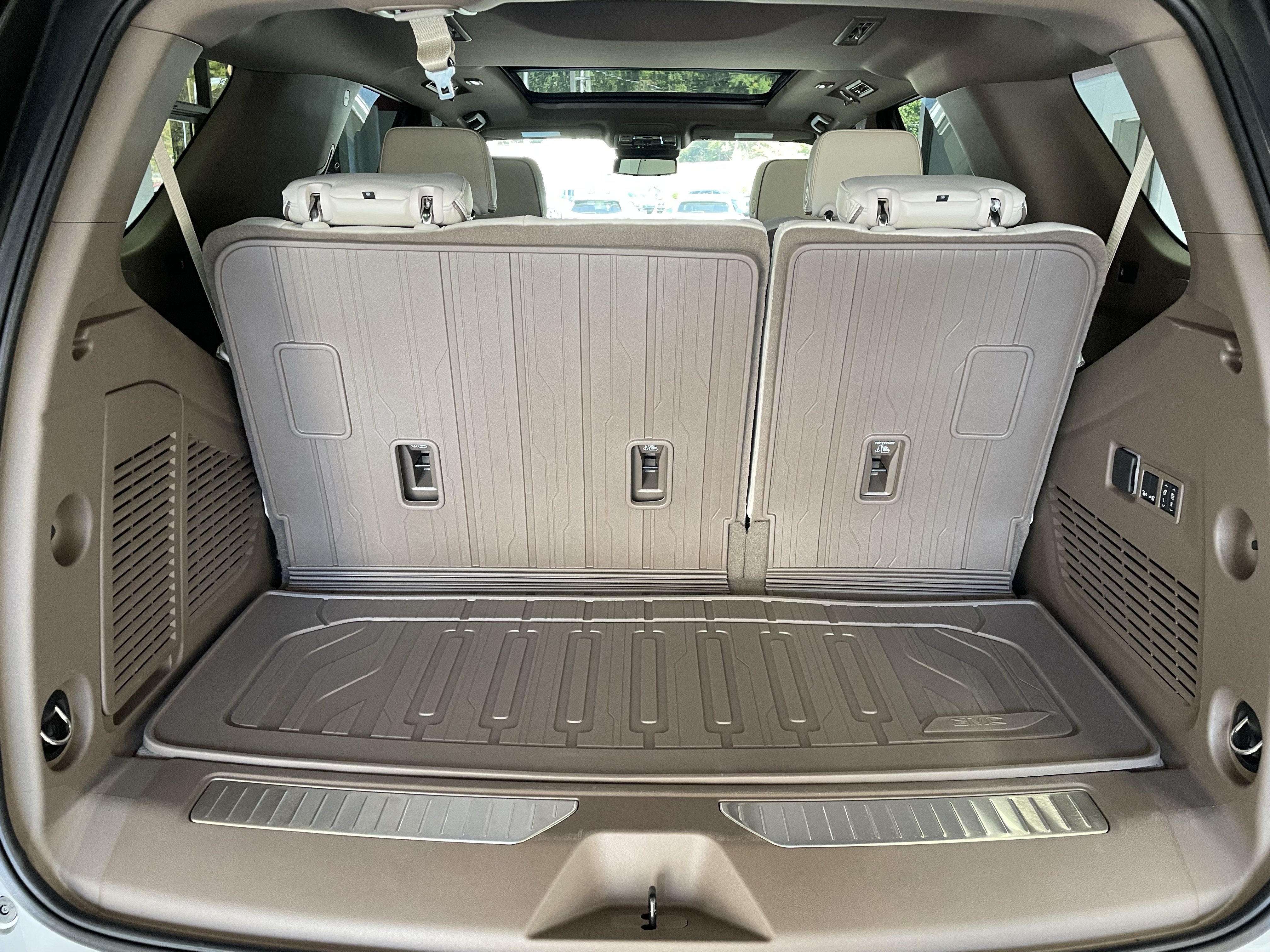 2027 GMC Yukon Denali