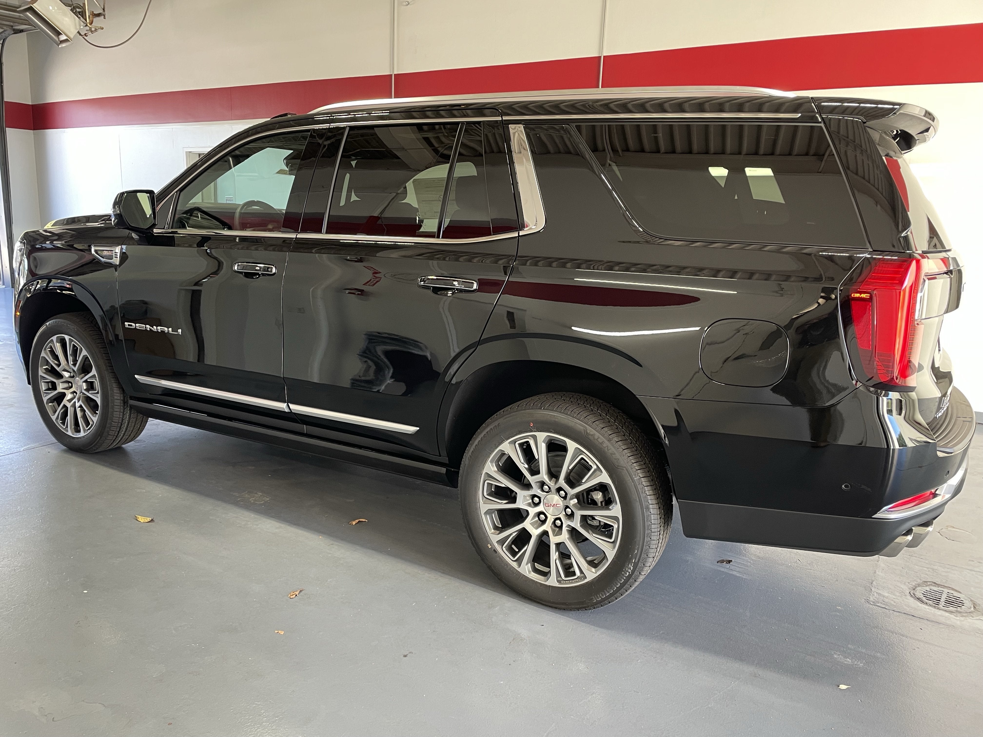 2027 GMC Yukon Denali