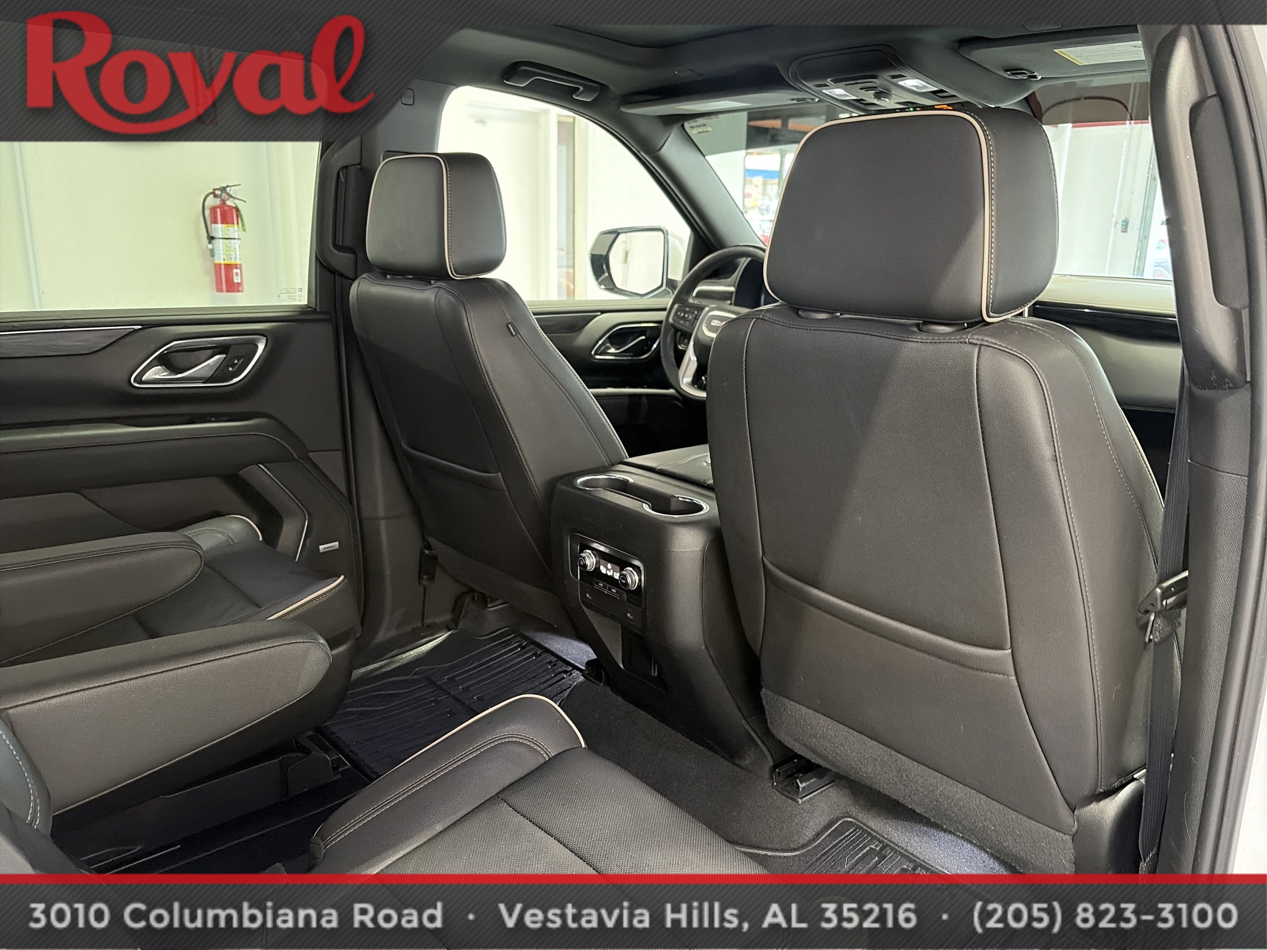 2023 GMC Yukon XL SLT
