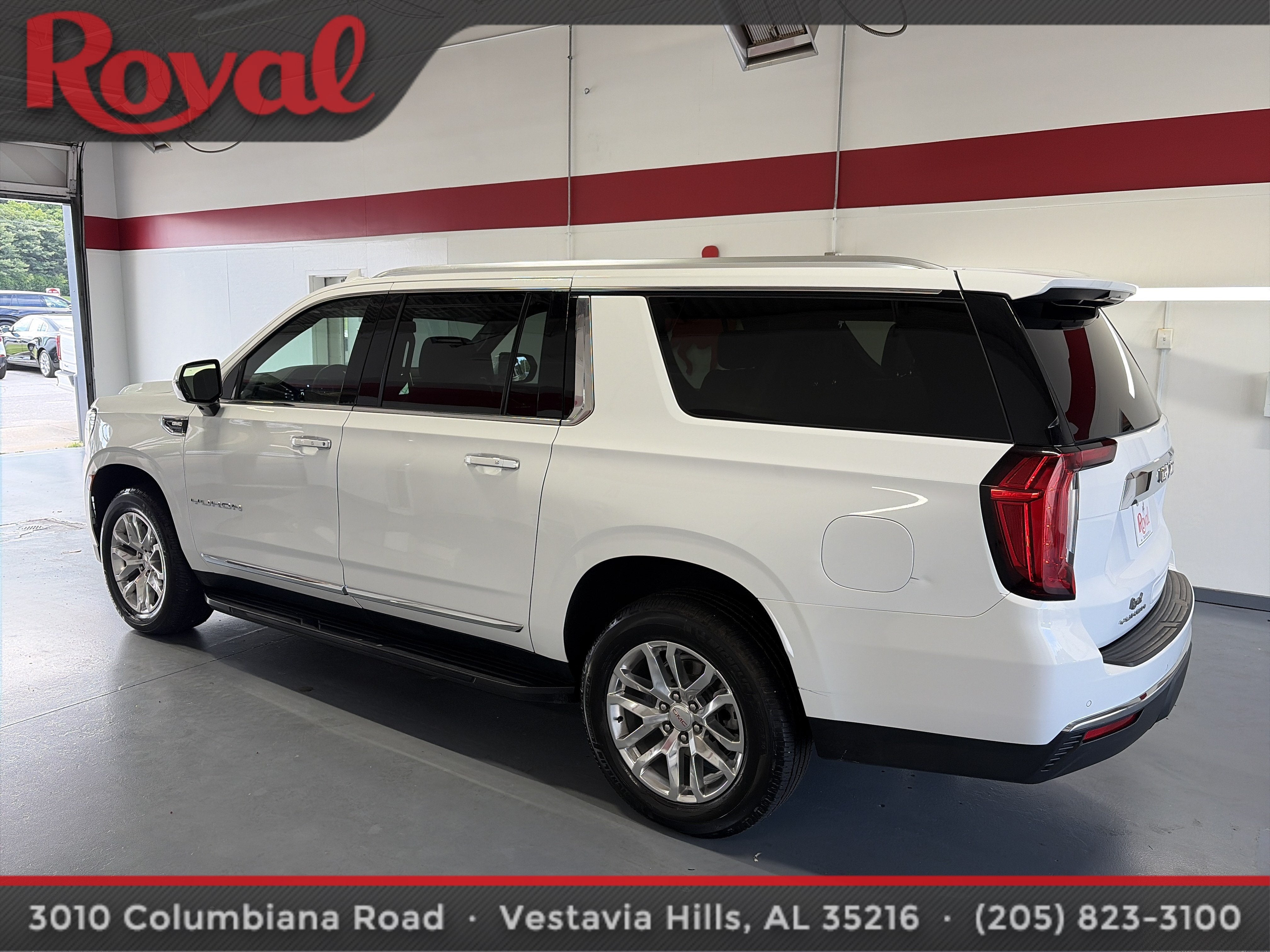 2023 GMC Yukon XL SLT