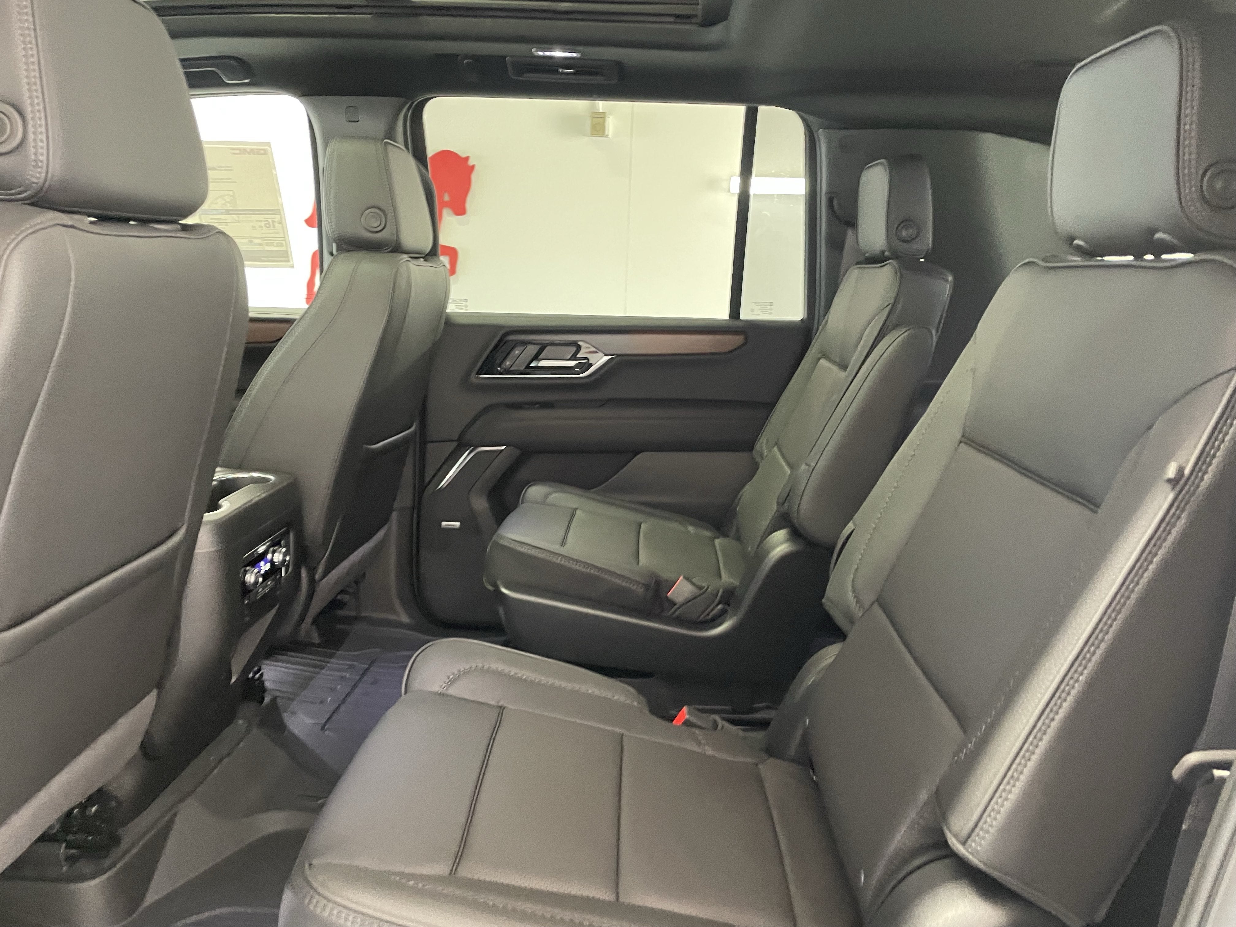 2027 GMC Yukon XL Denali
