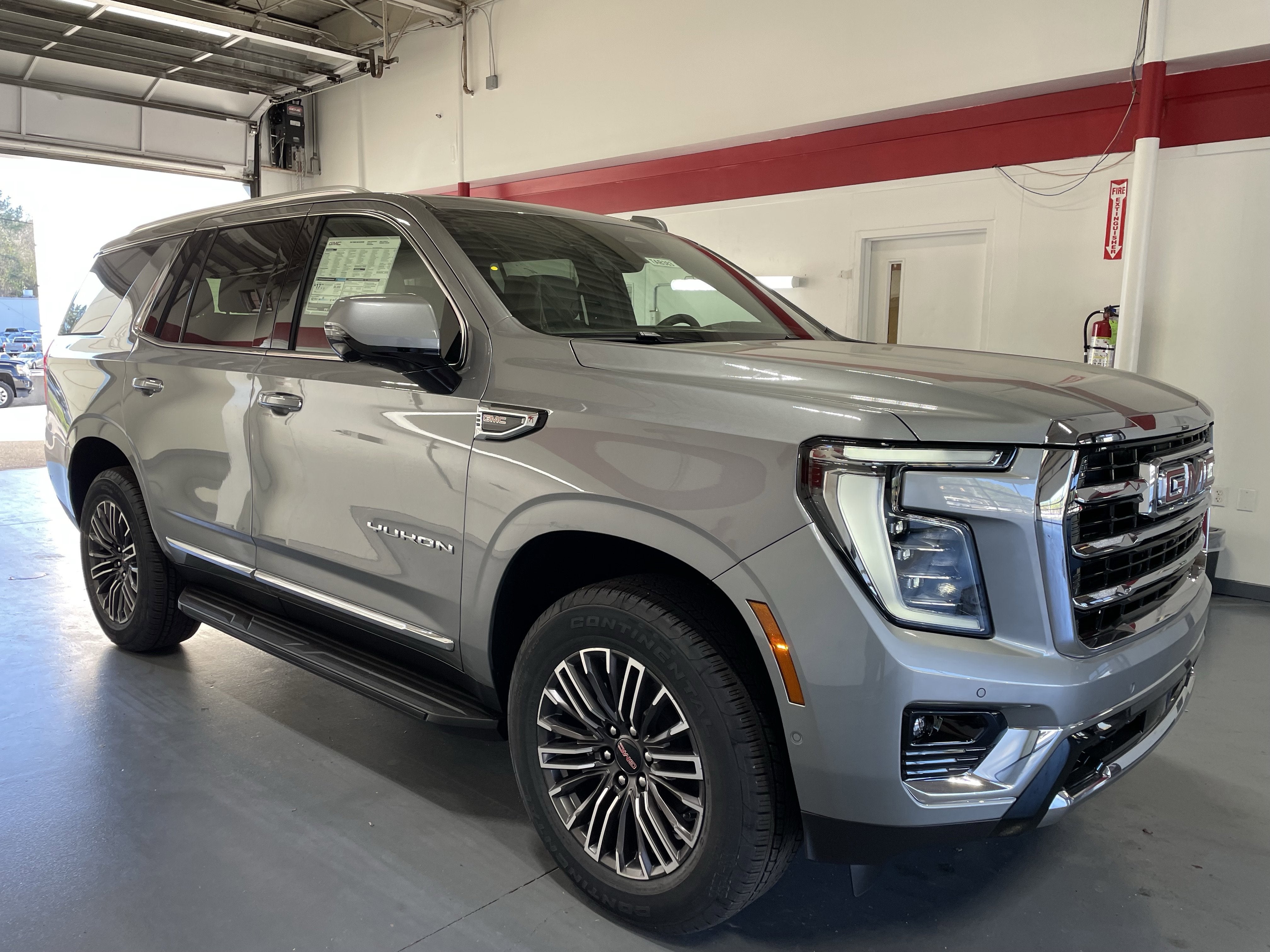 2026 GMC Yukon Elevation