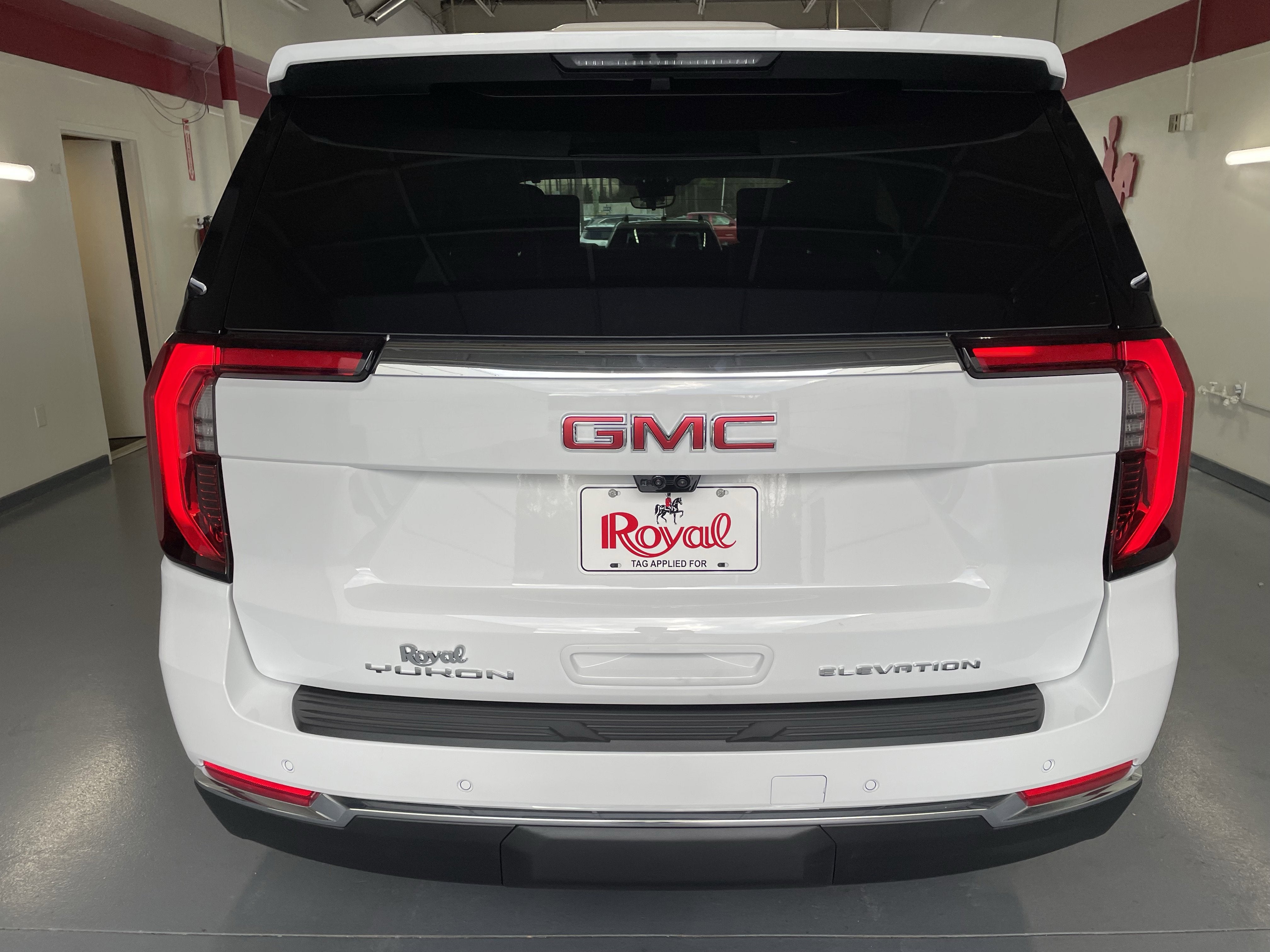 2026 GMC Yukon Elevation