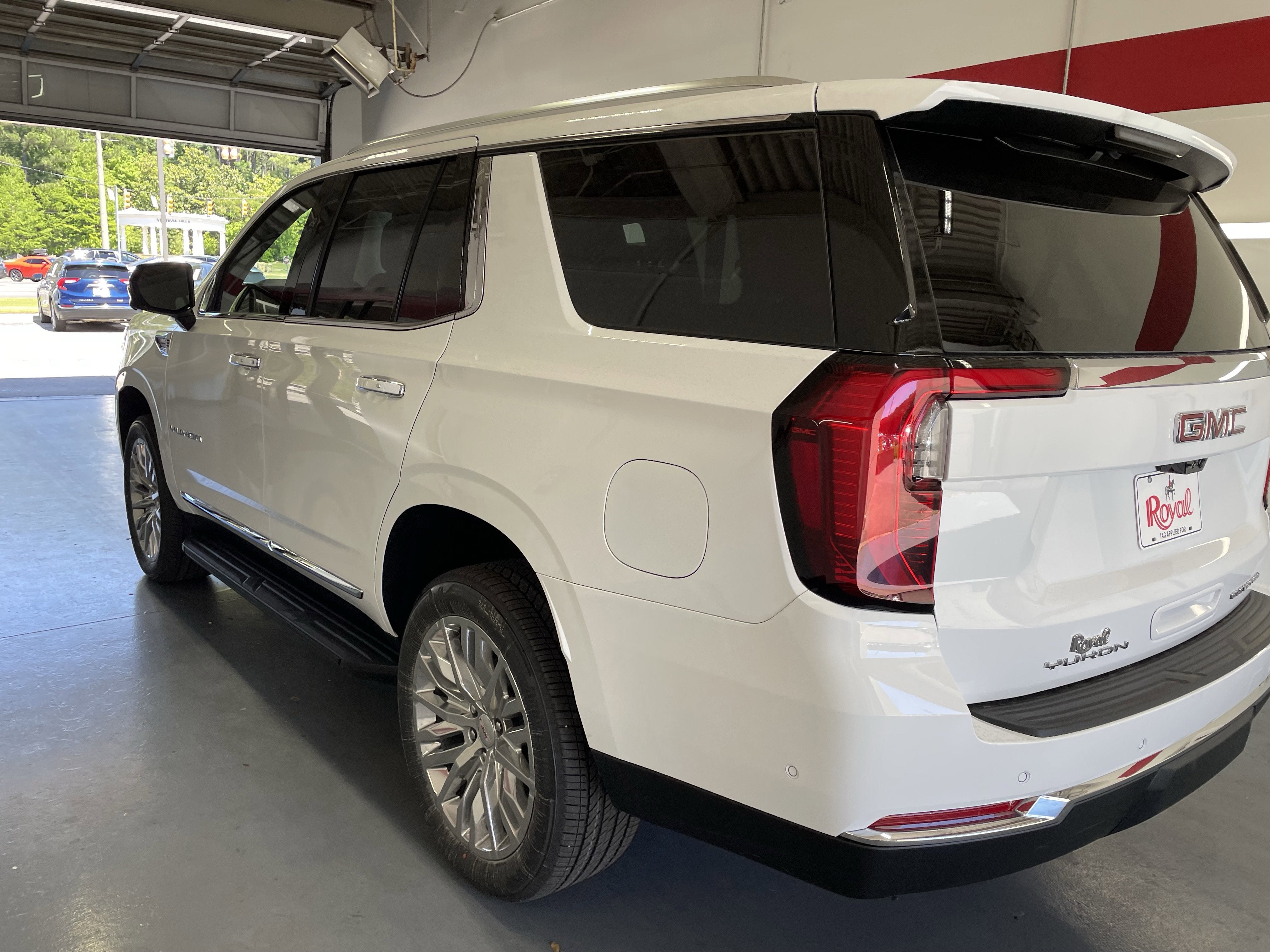 2026 GMC Yukon Elevation