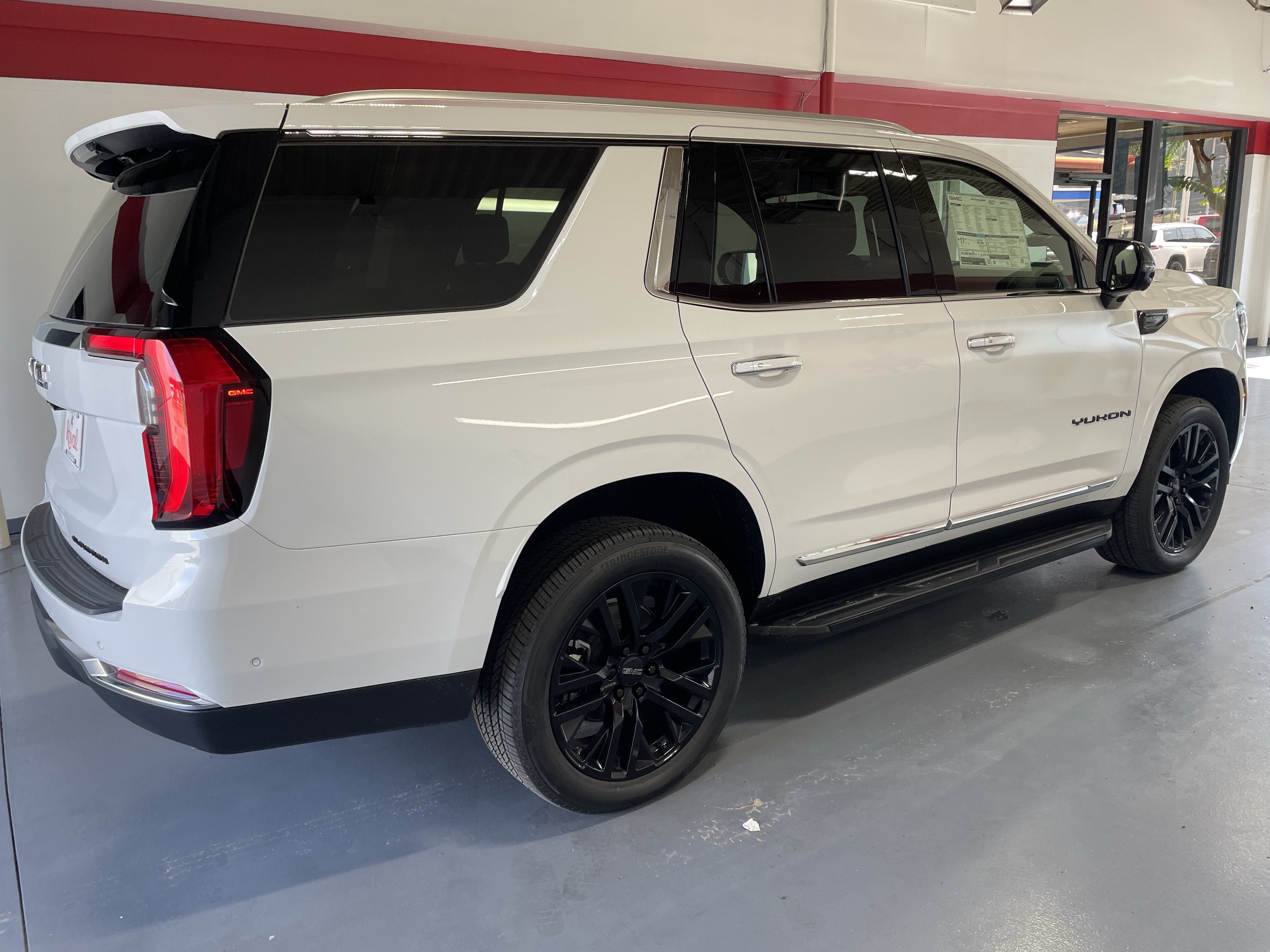 2026 GMC Yukon Elevation