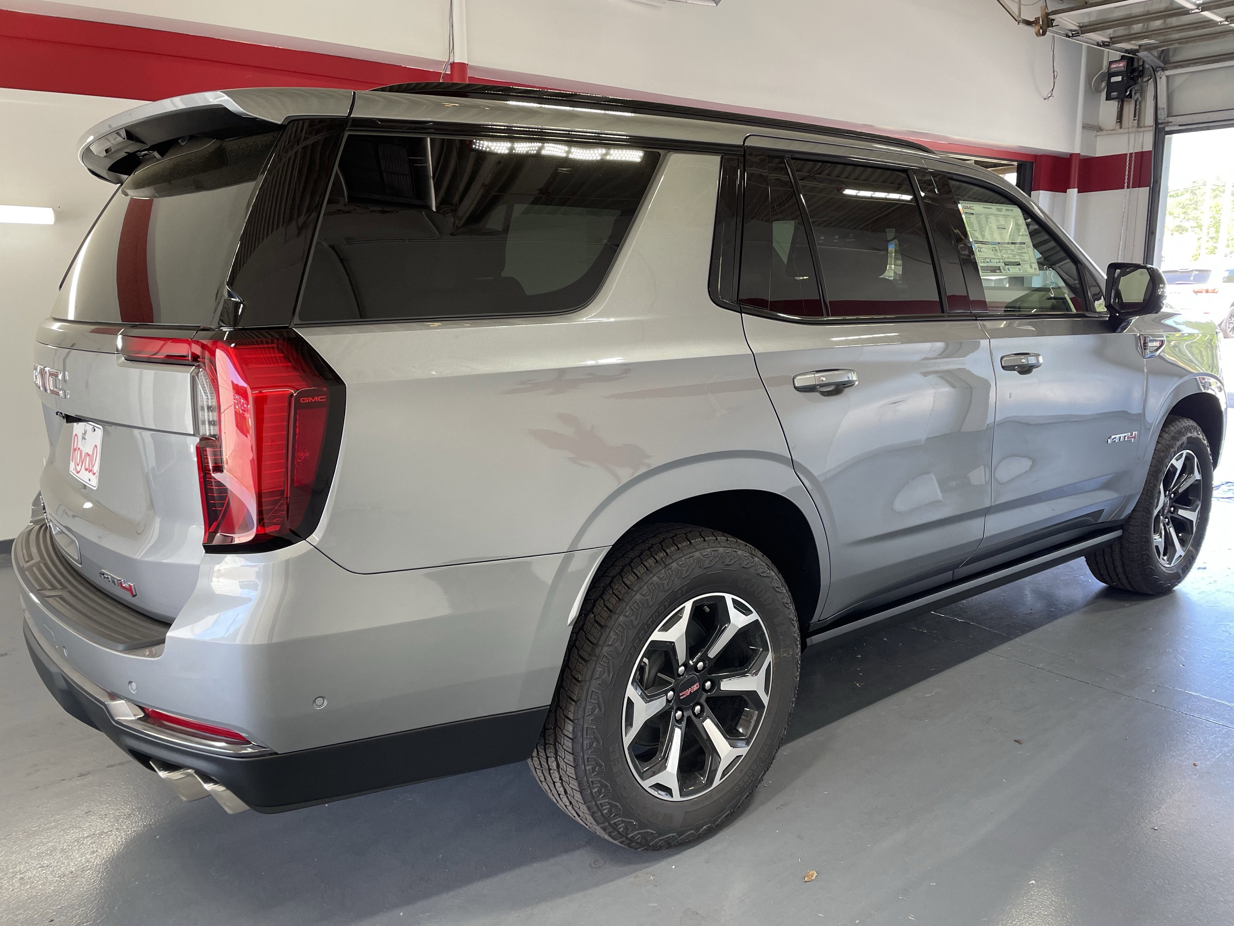 2026 GMC Yukon AT4