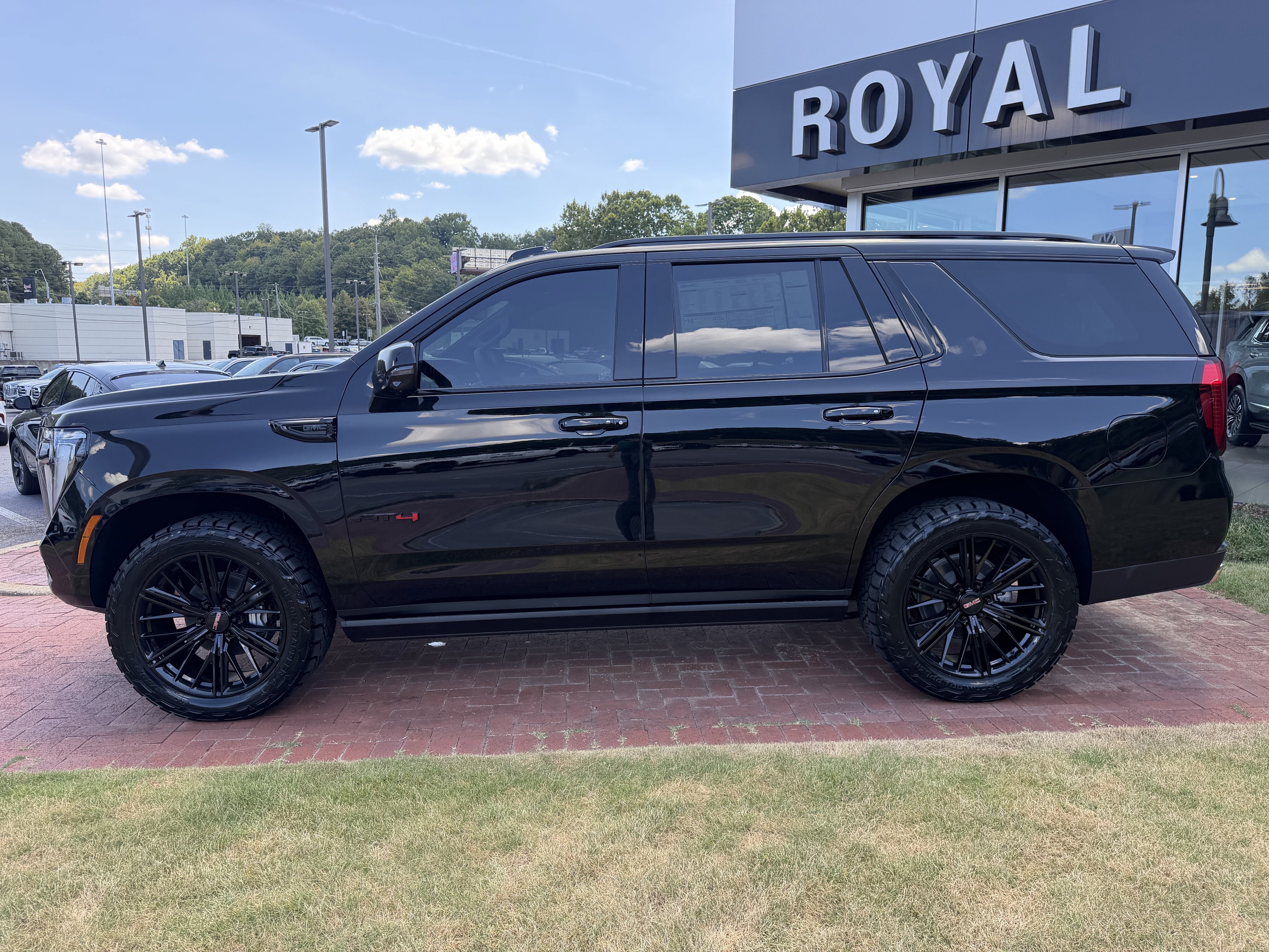2026 GMC Yukon AT4