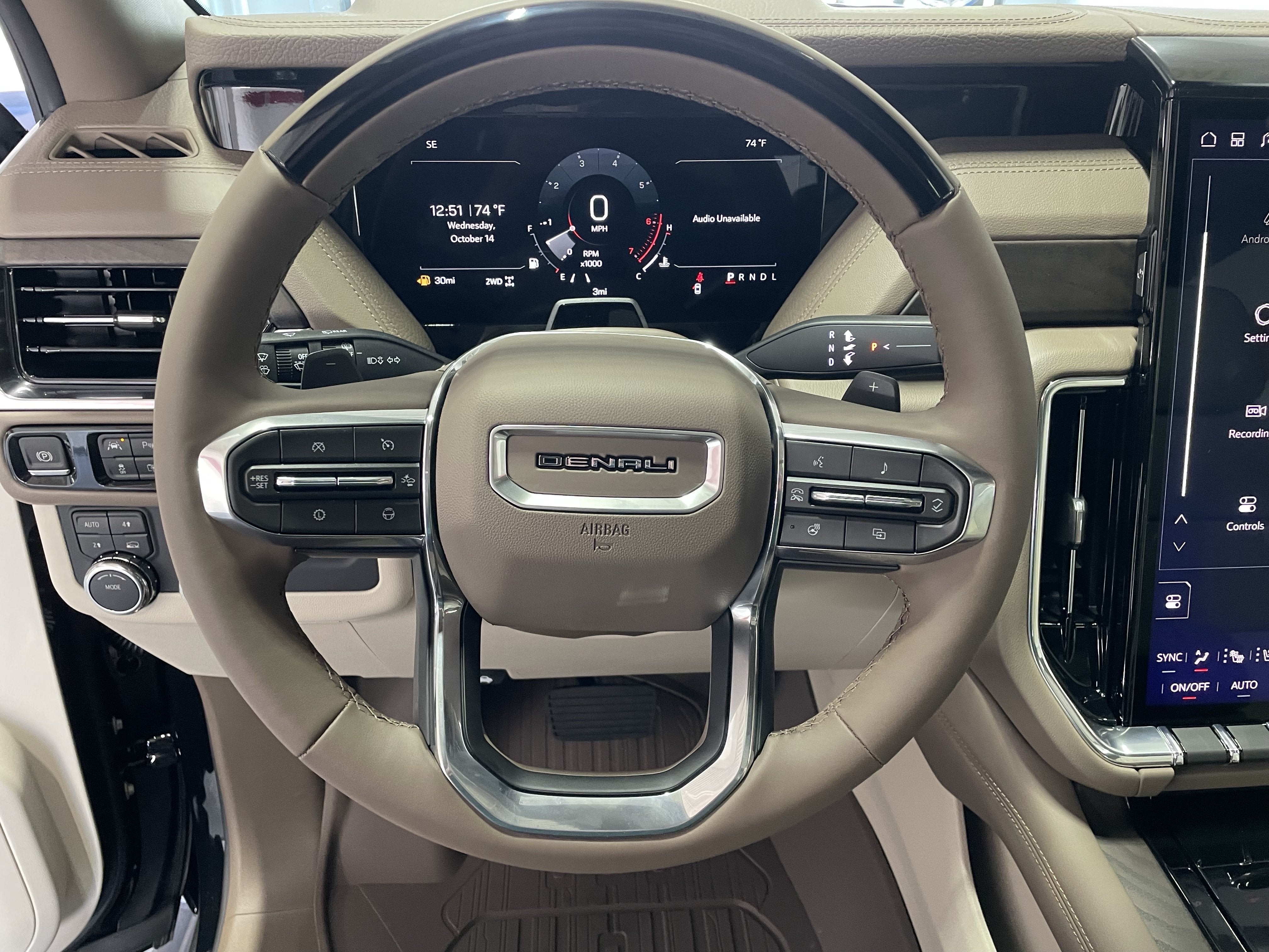 2027 GMC Yukon Denali - Photo 19