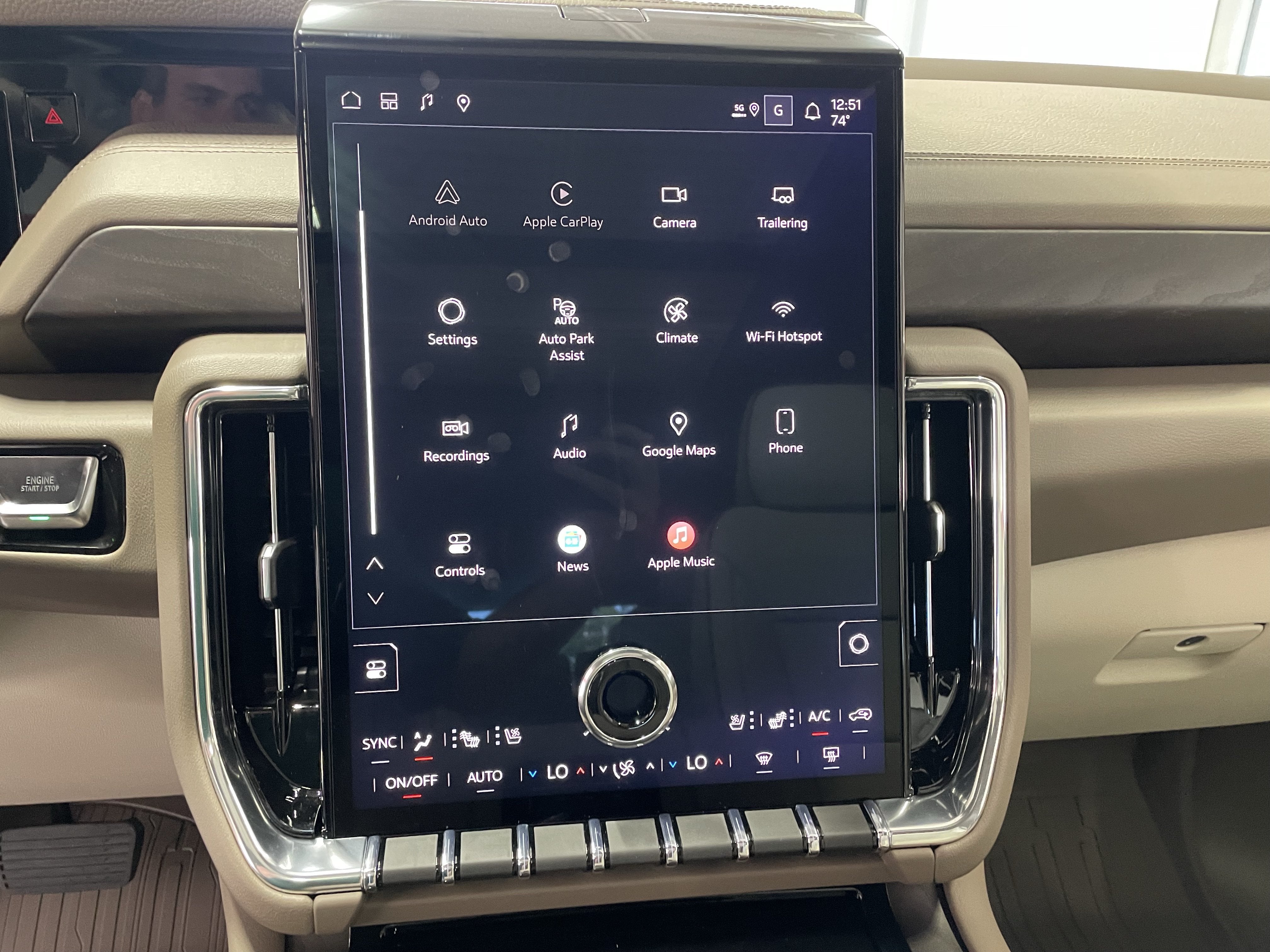 2027 GMC Yukon Denali - Photo 20