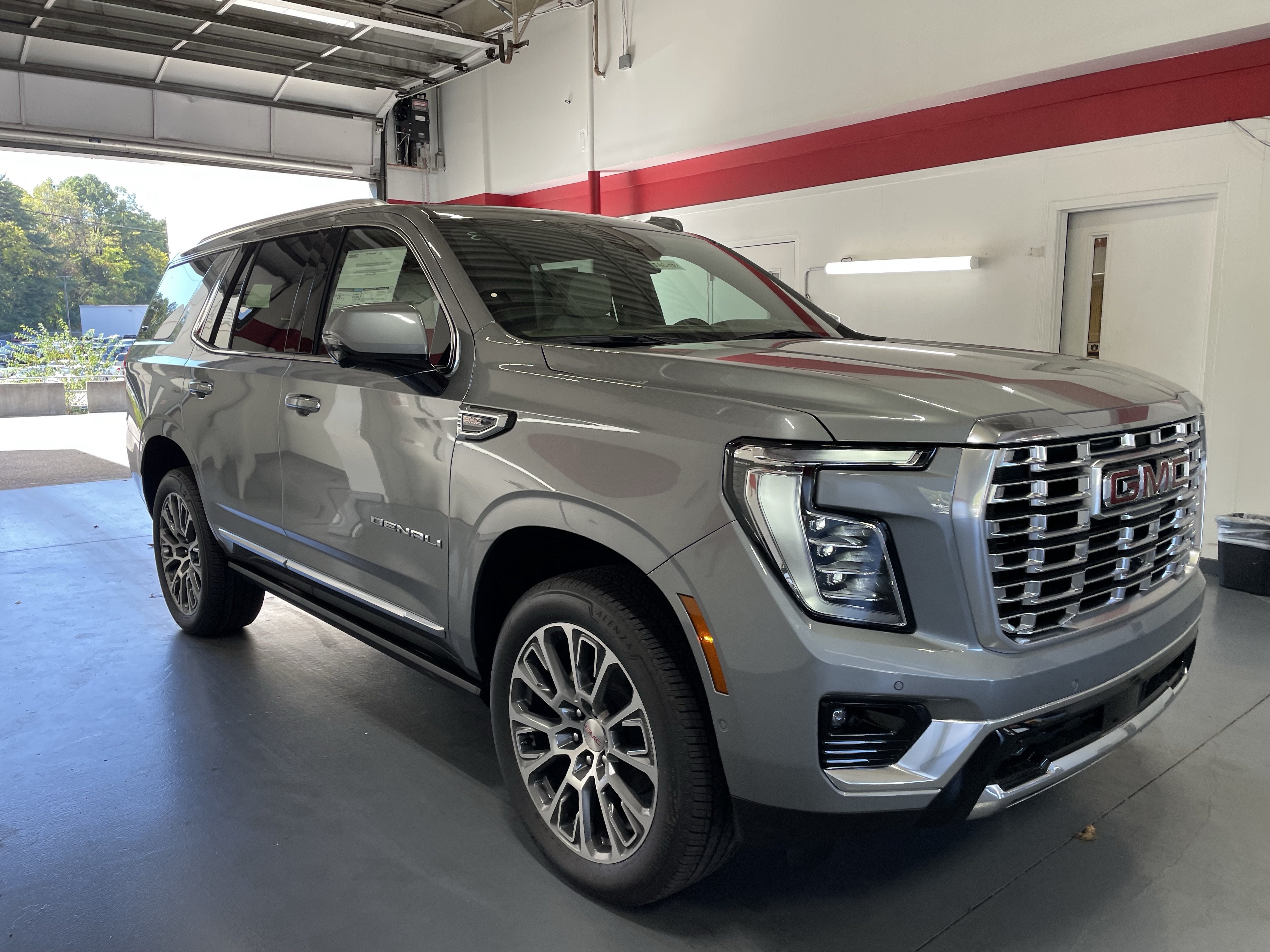 2027 GMC Yukon Denali