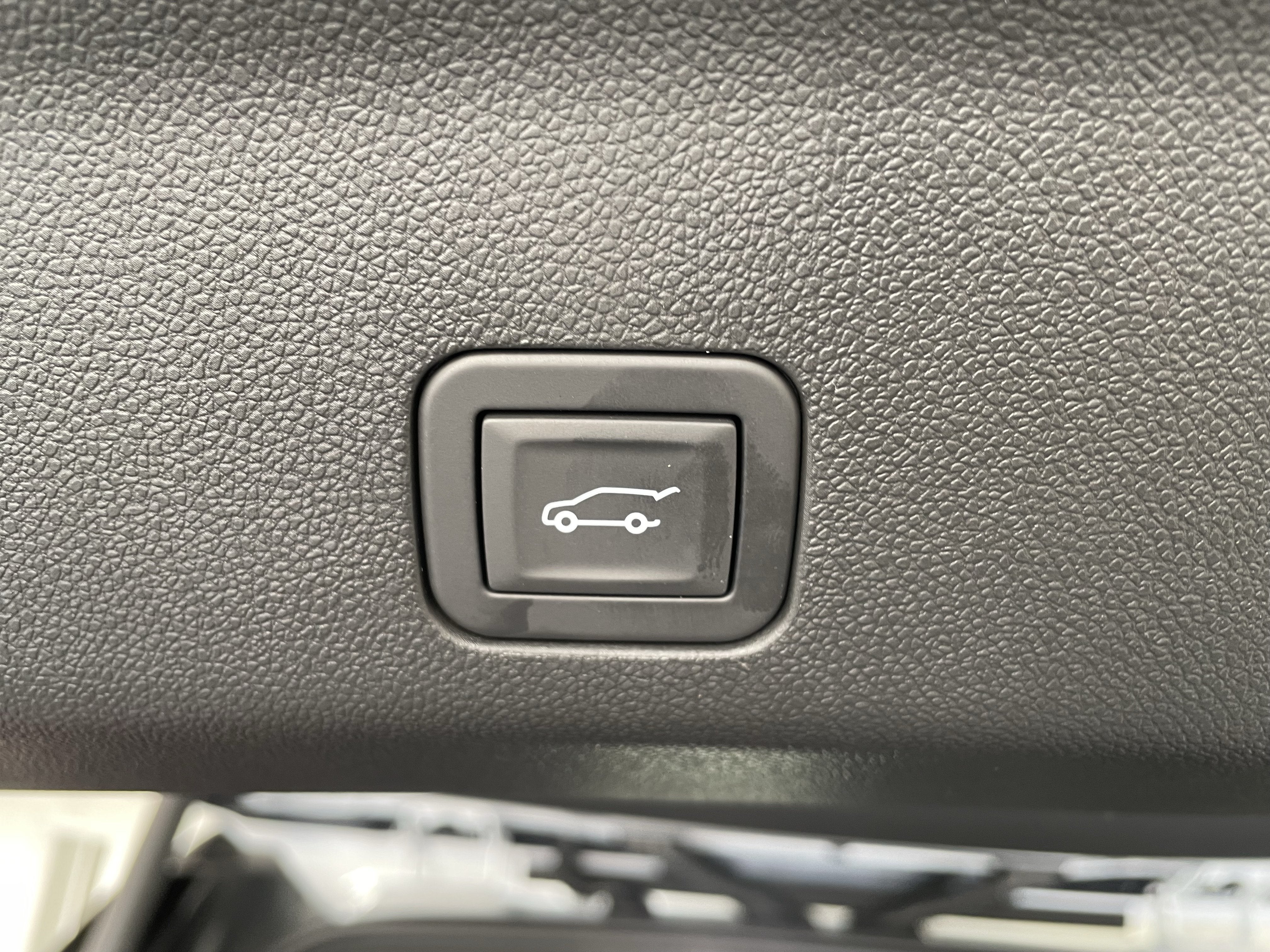 2027 GMC Yukon Denali Ultimate