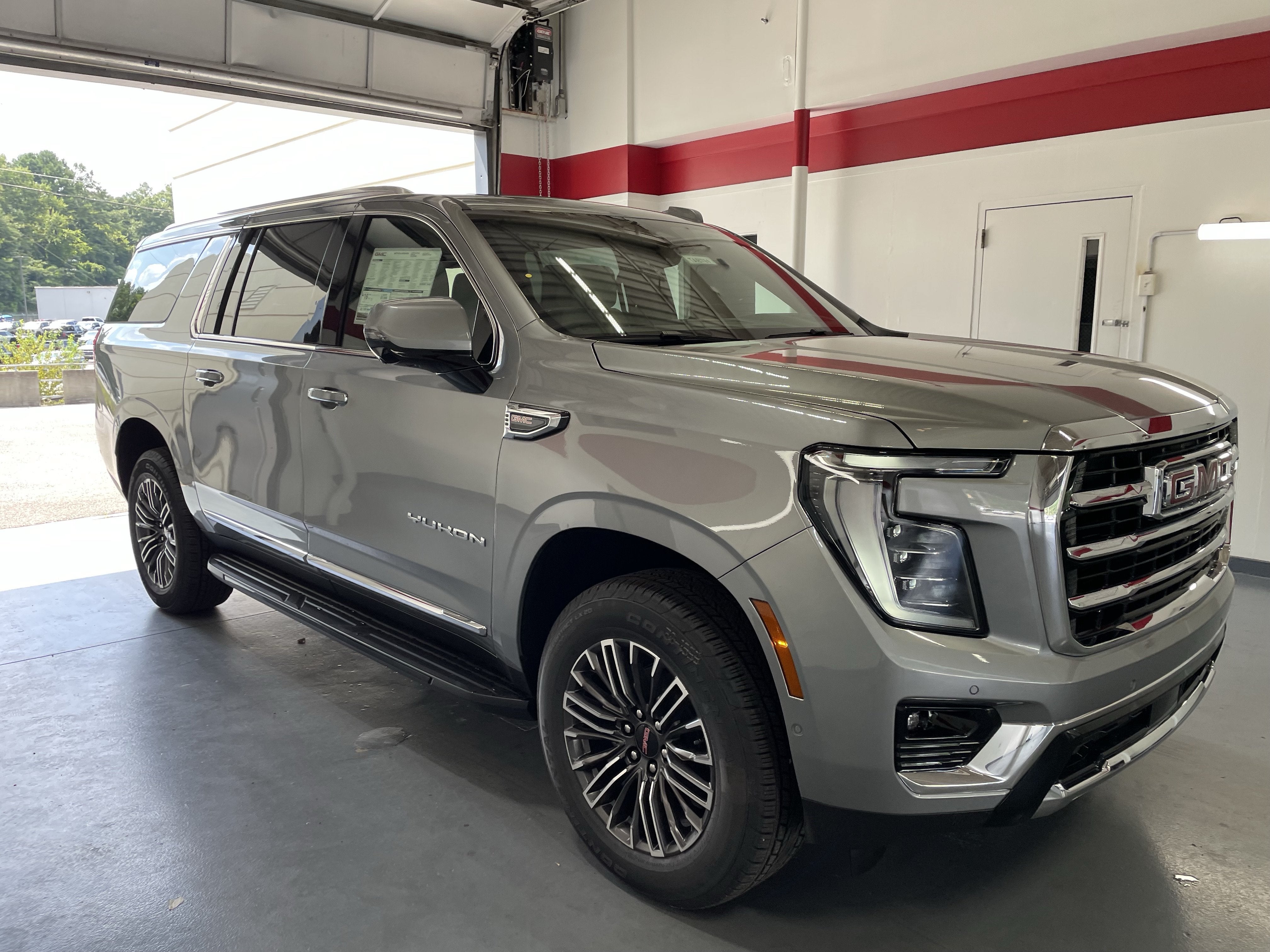 2026 GMC Yukon XL Elevation