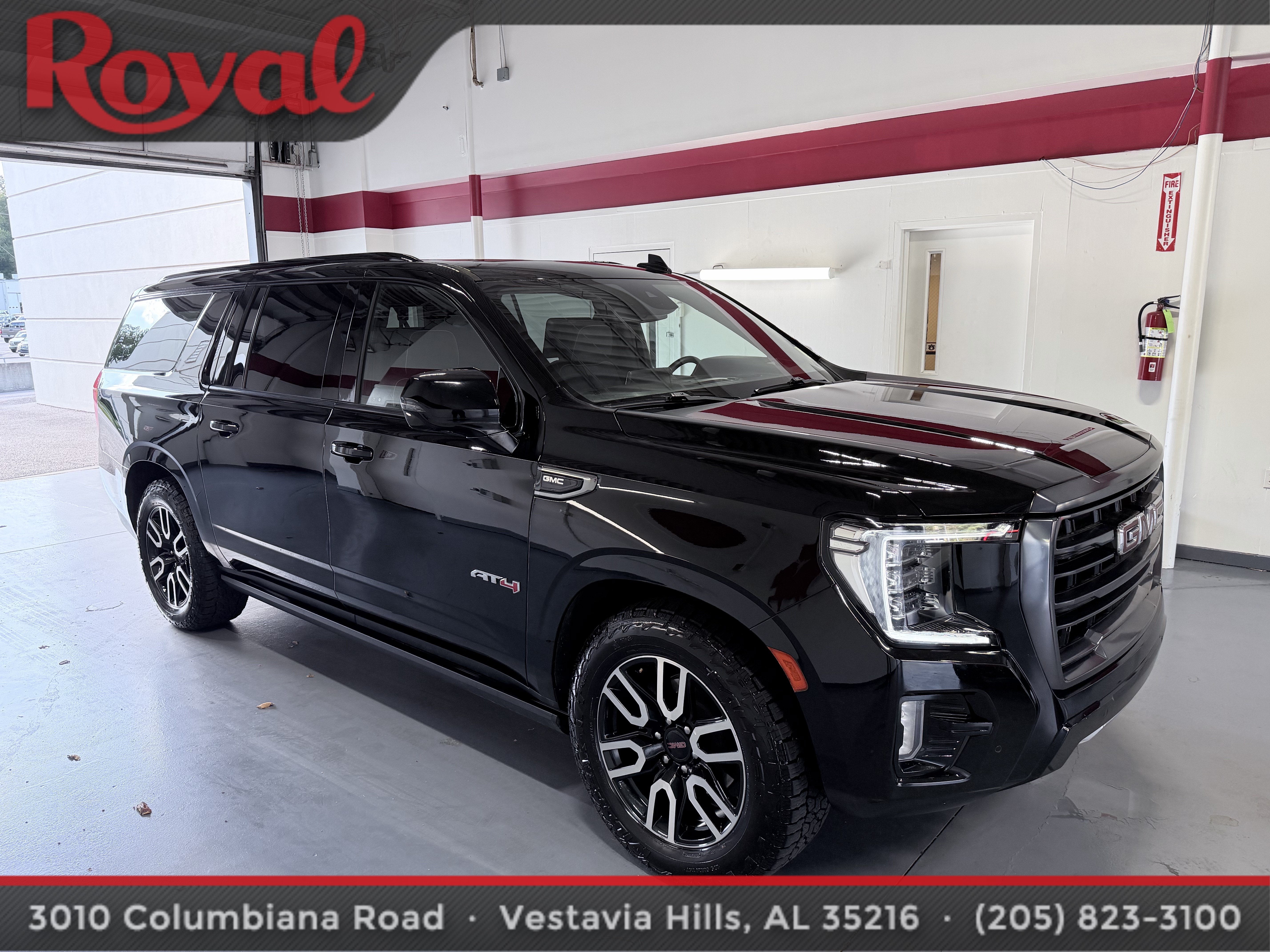 2023 GMC Yukon XL AT4