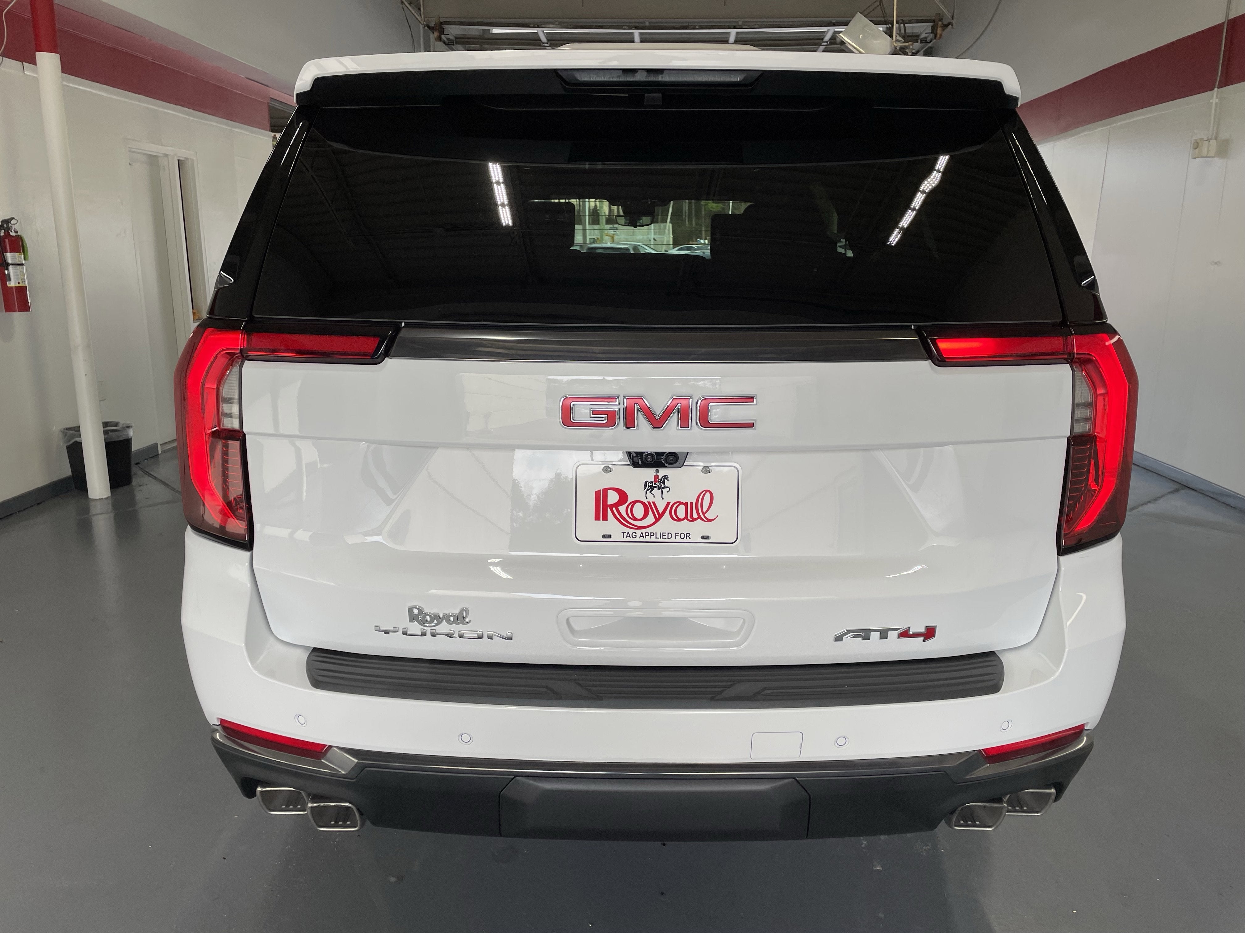 2026 GMC Yukon XL AT4