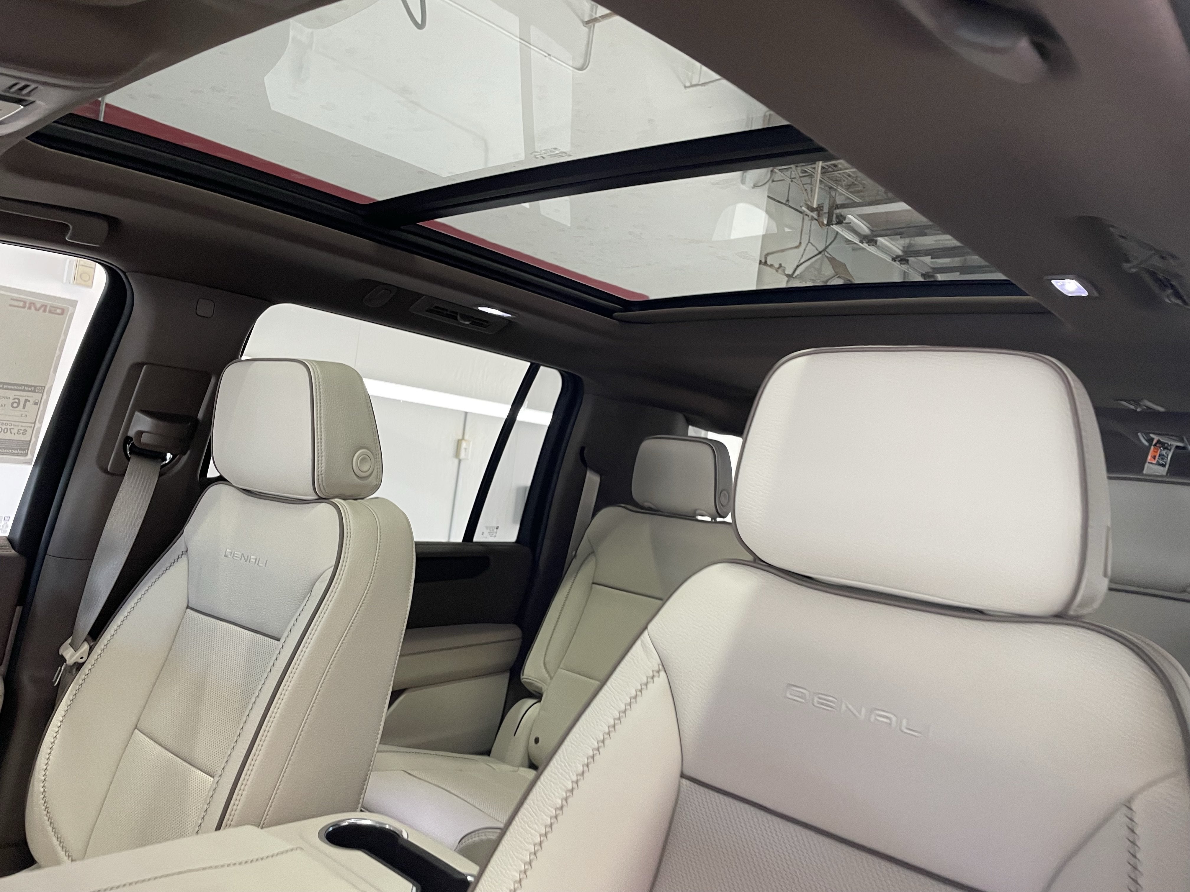2027 GMC Yukon XL Denali - Photo 17