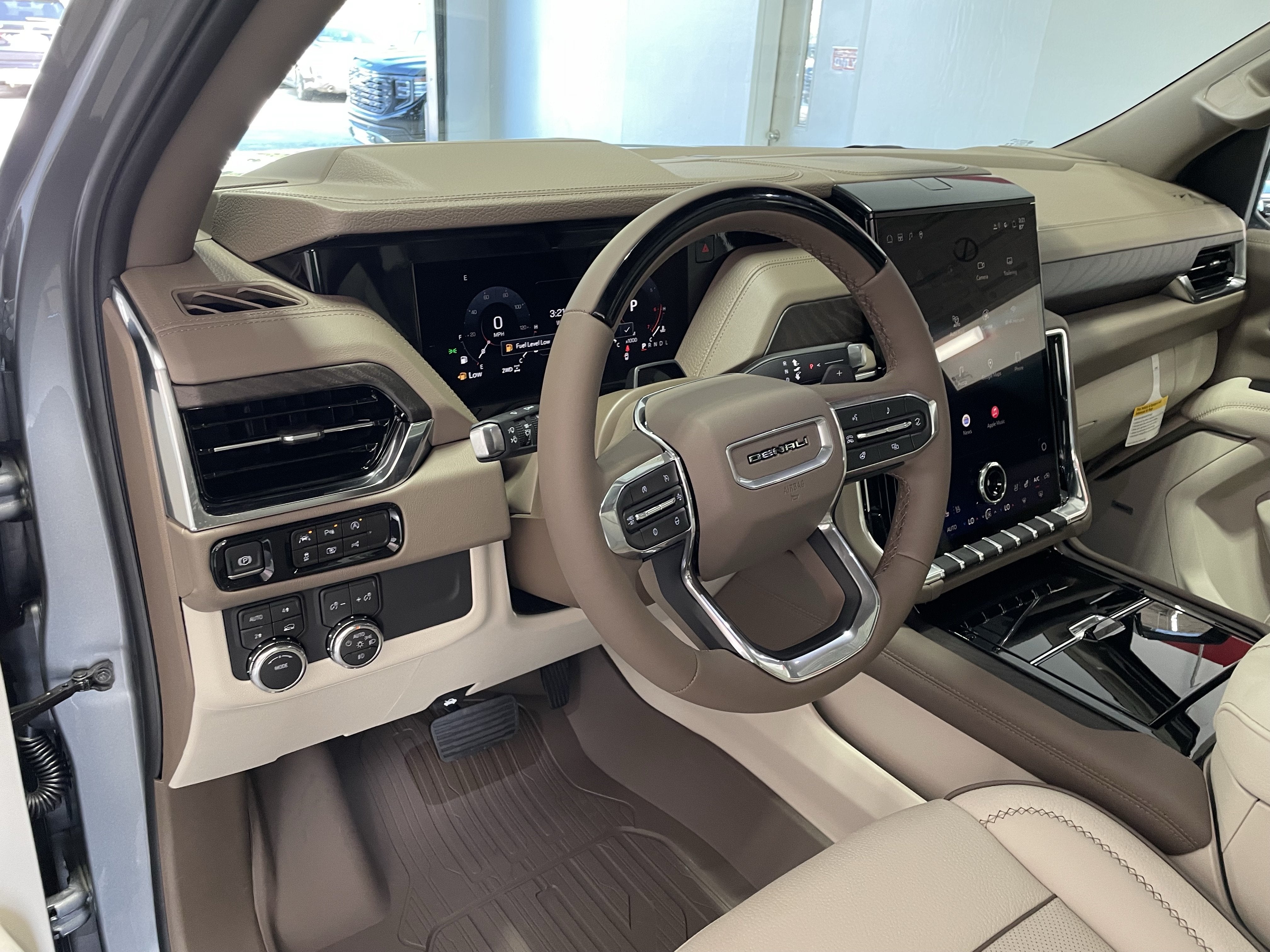 2027 GMC Yukon XL Denali - Photo 18