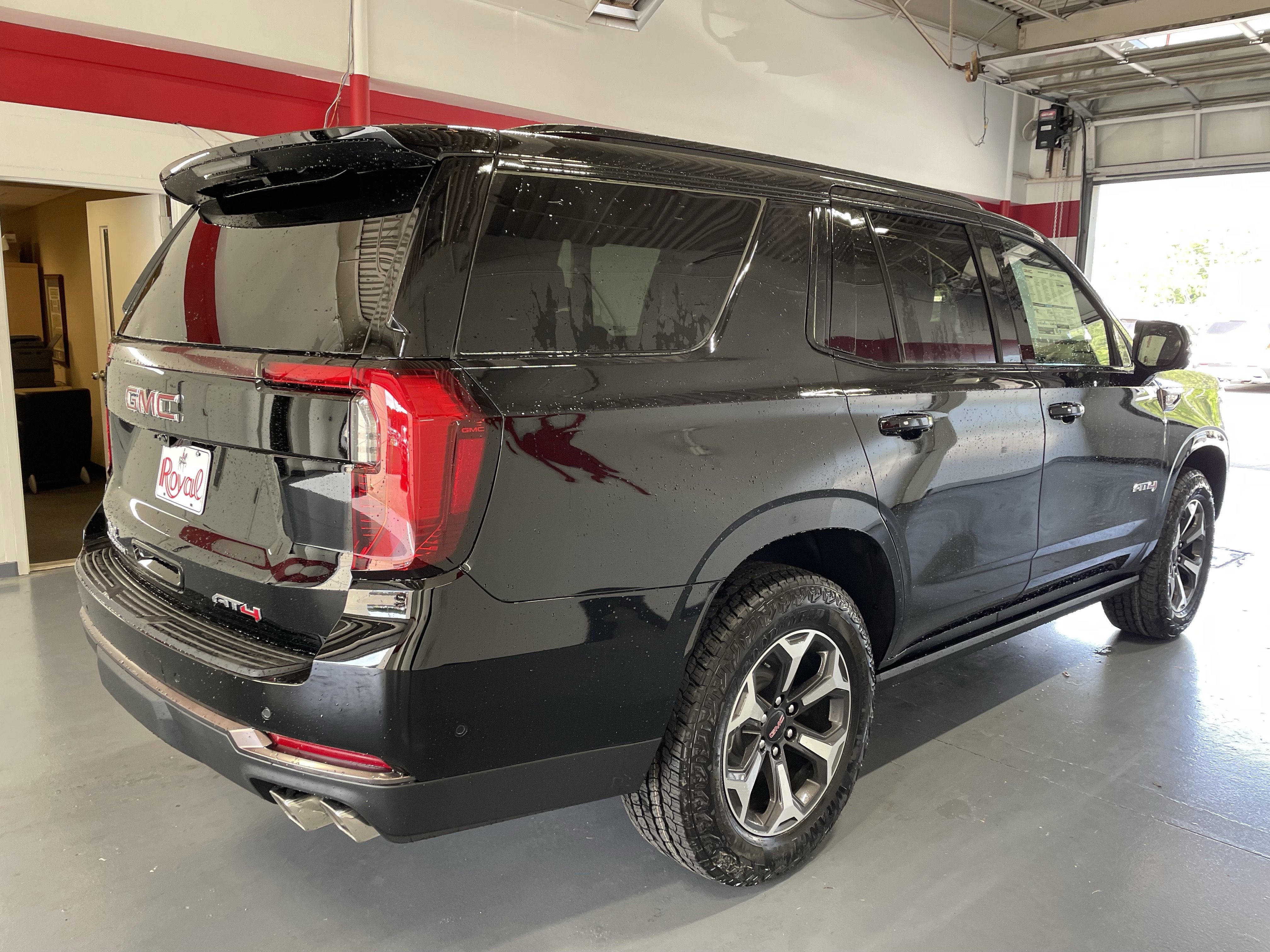 2026 GMC Yukon AT4 Ultimate