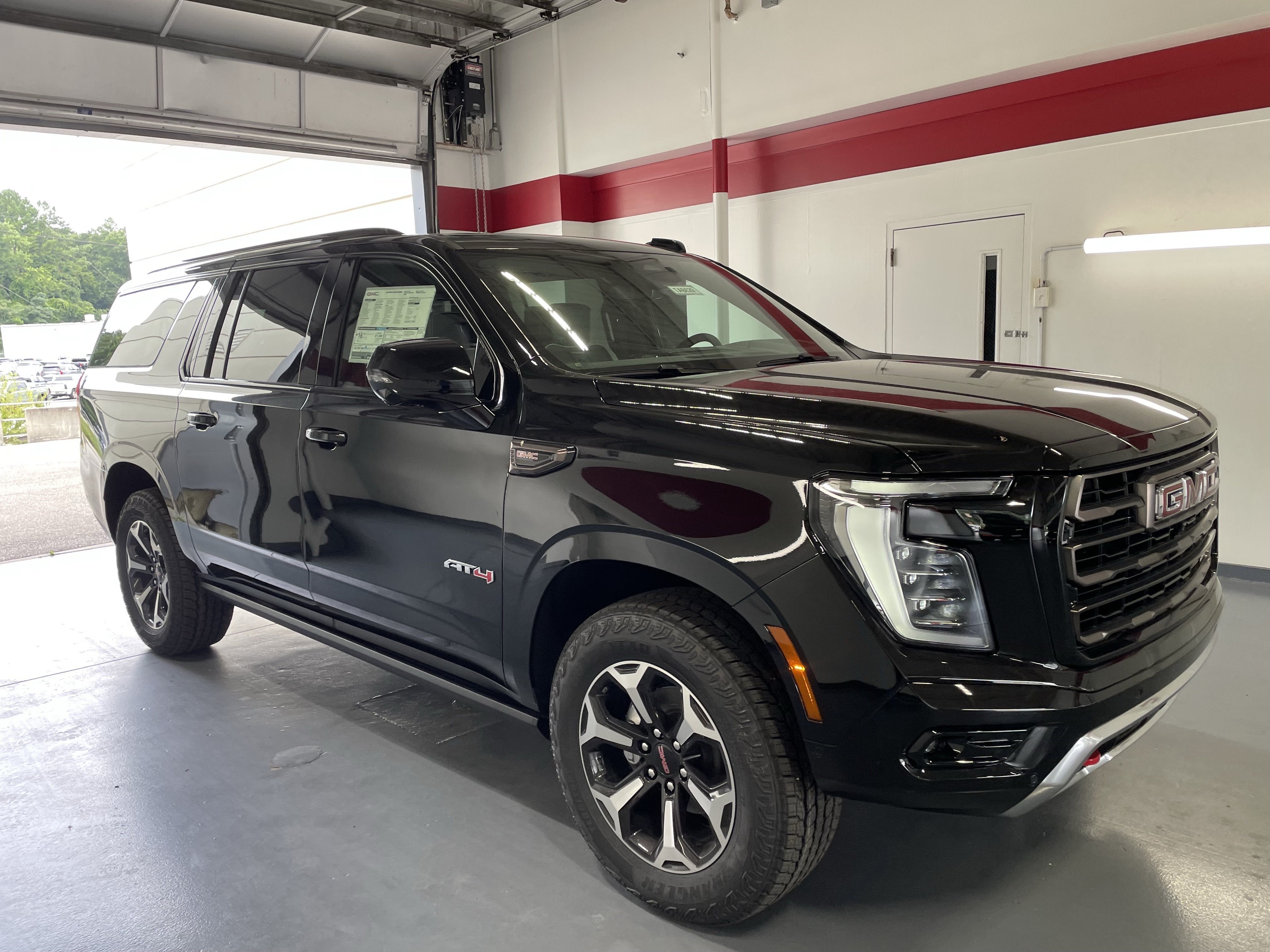 2026 GMC Yukon XL AT4 Ultimate
