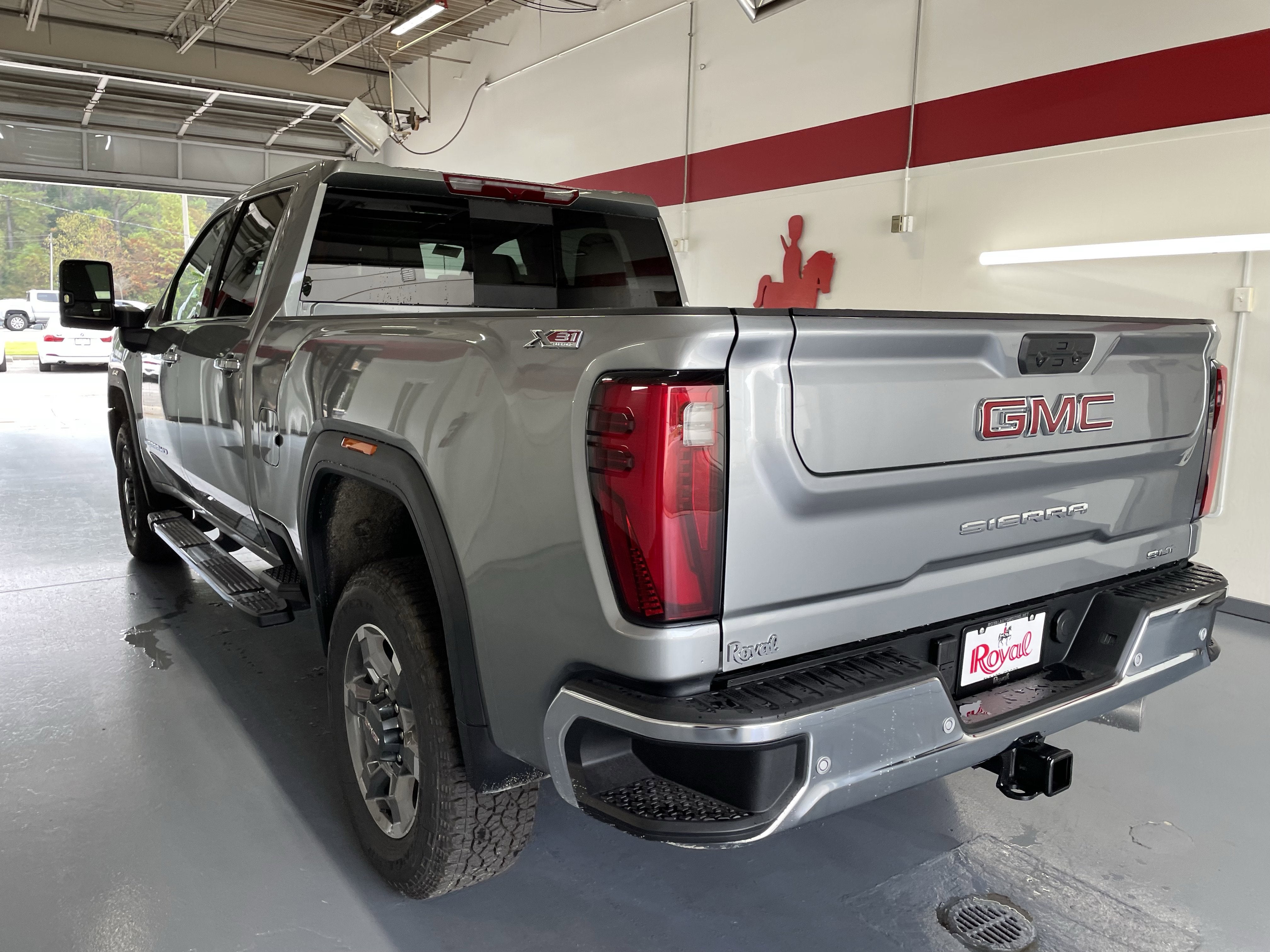 2026 GMC Sierra 2500 HD SLT