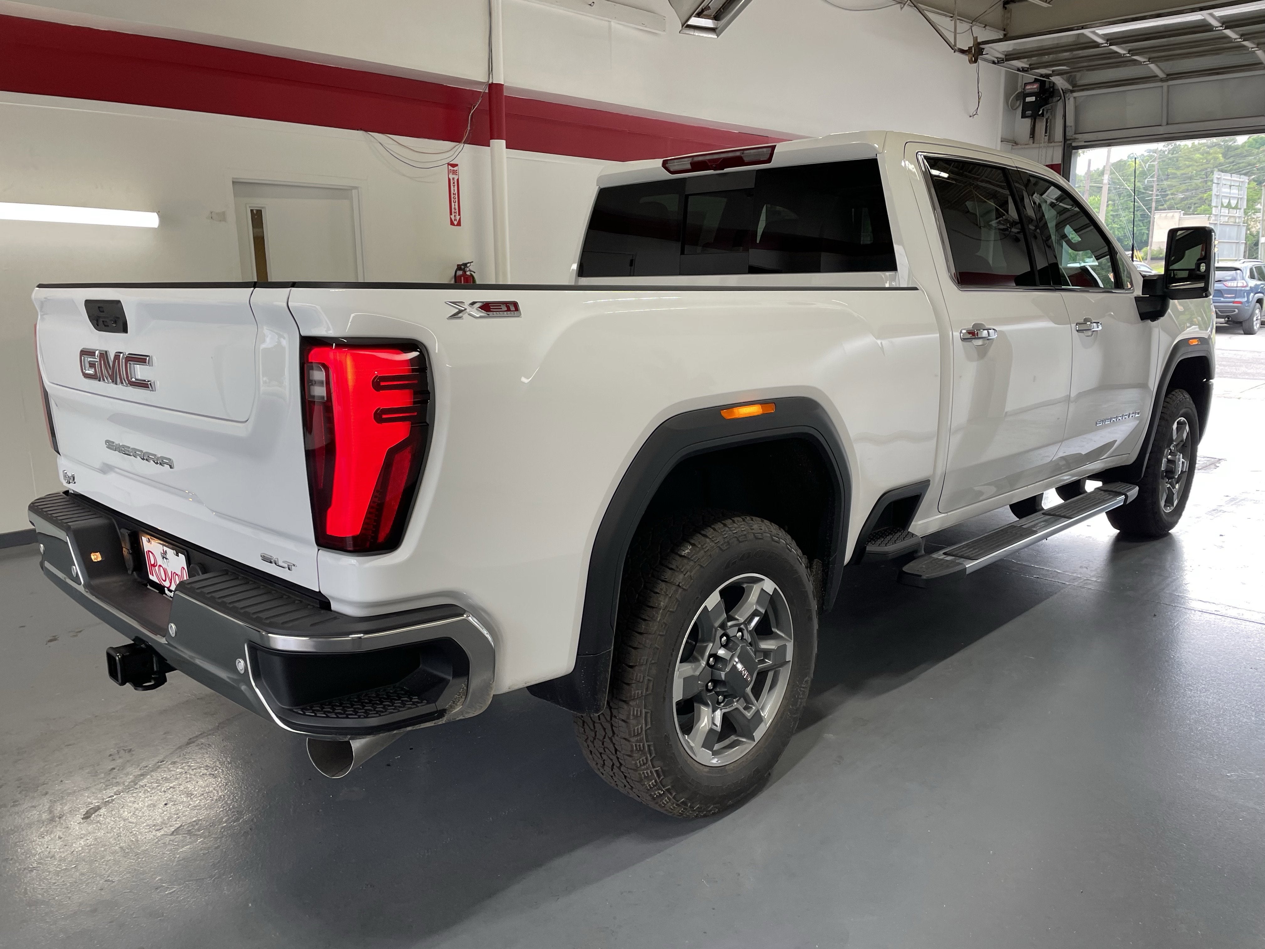 2026 GMC Sierra 2500 HD SLT