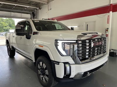 2026 GMC Sierra 2500 HD Denali