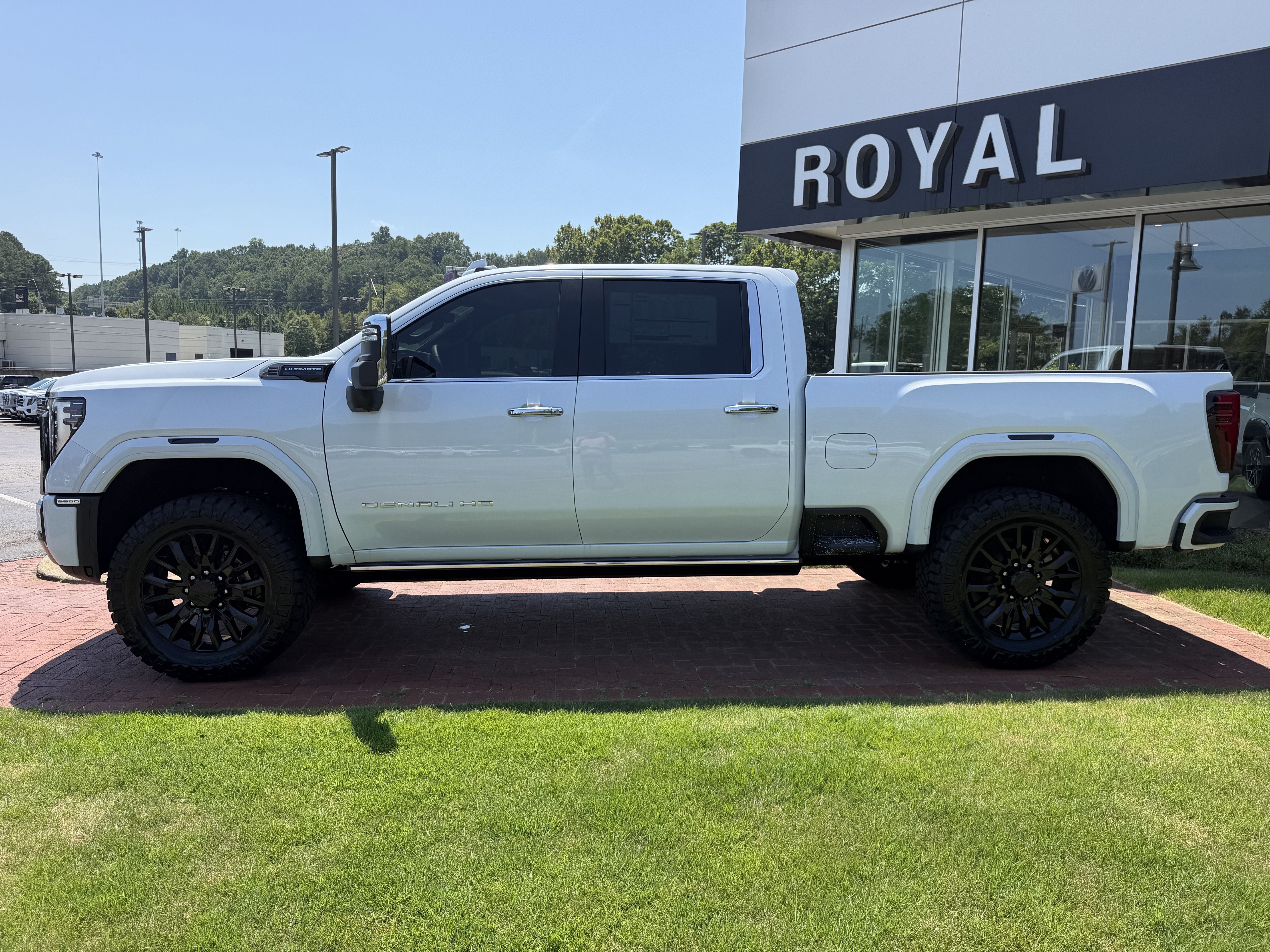 2026 GMC Sierra 2500 HD Denali Ultimate