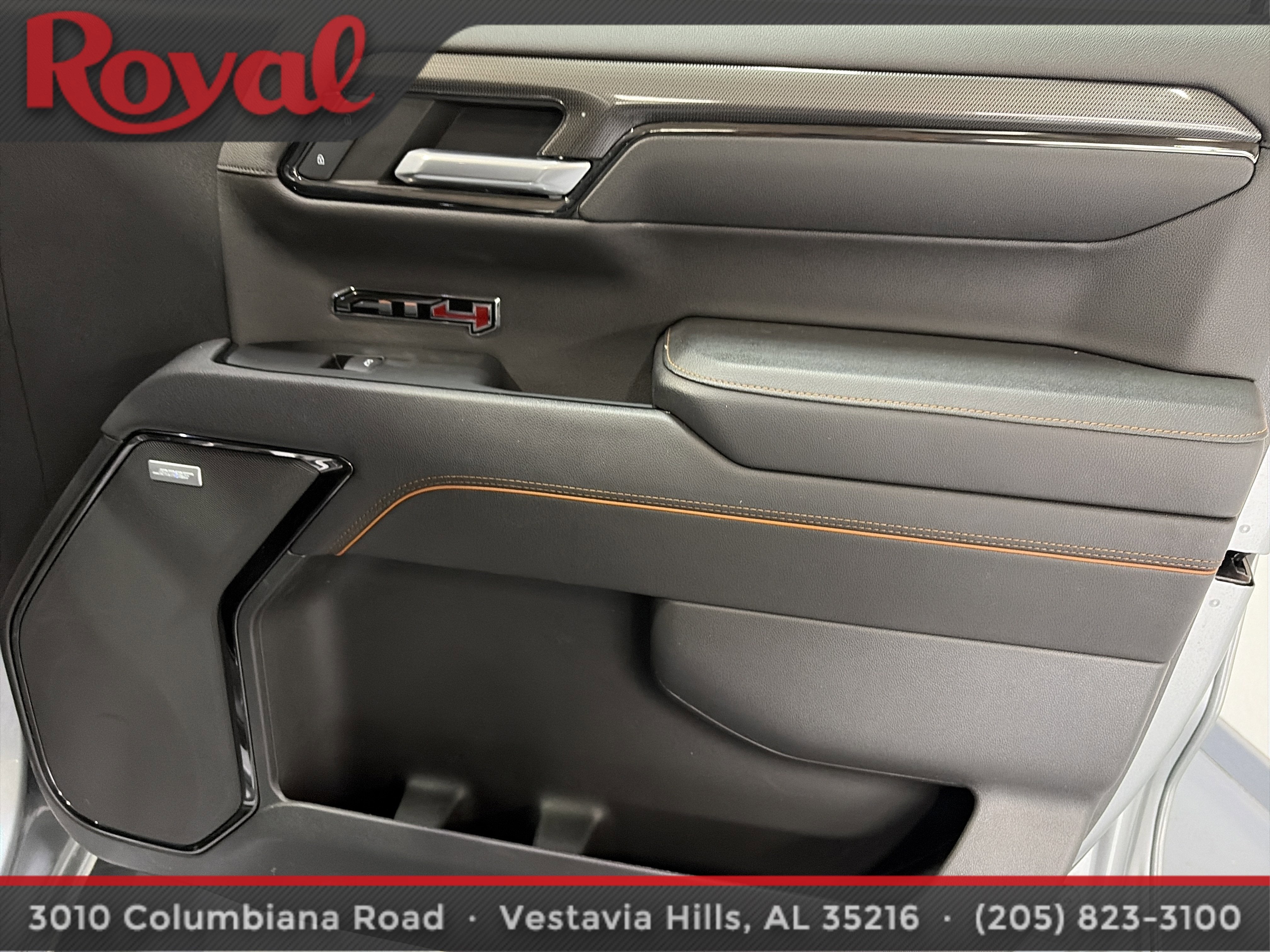 2023 GMC Sierra 1500 AT4