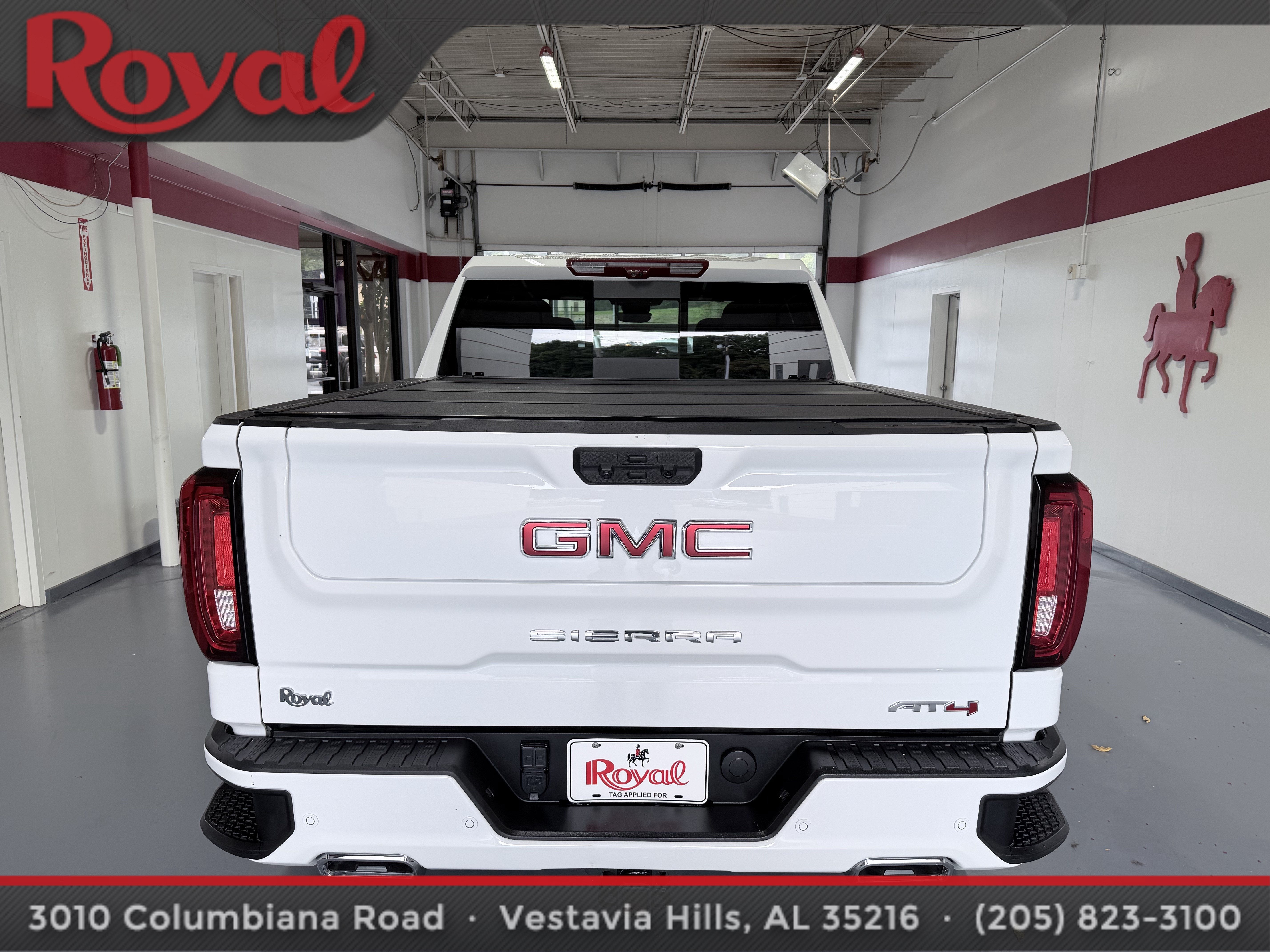 2025 GMC Sierra 1500 AT4