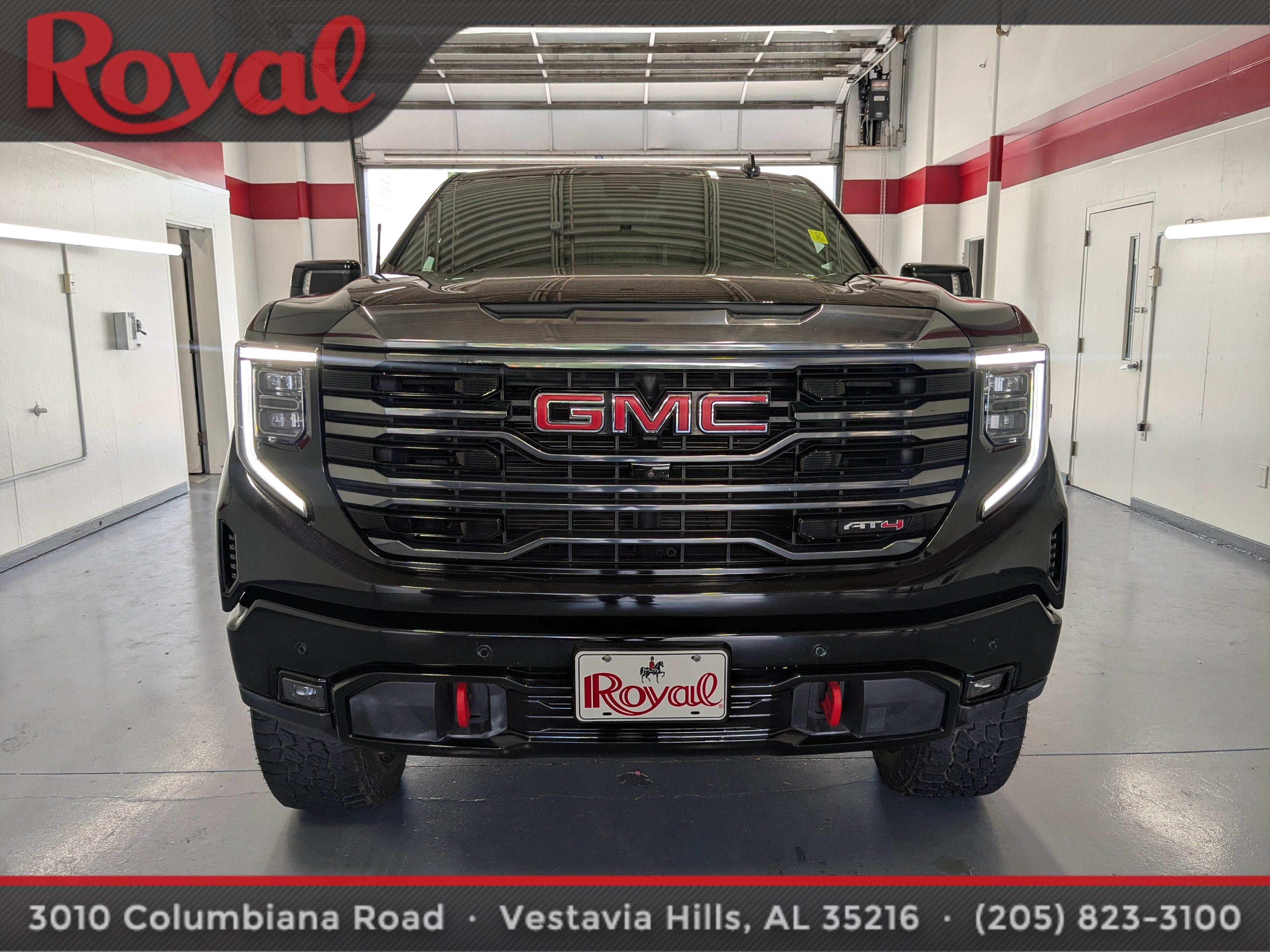 2023 GMC Sierra 1500 AT4