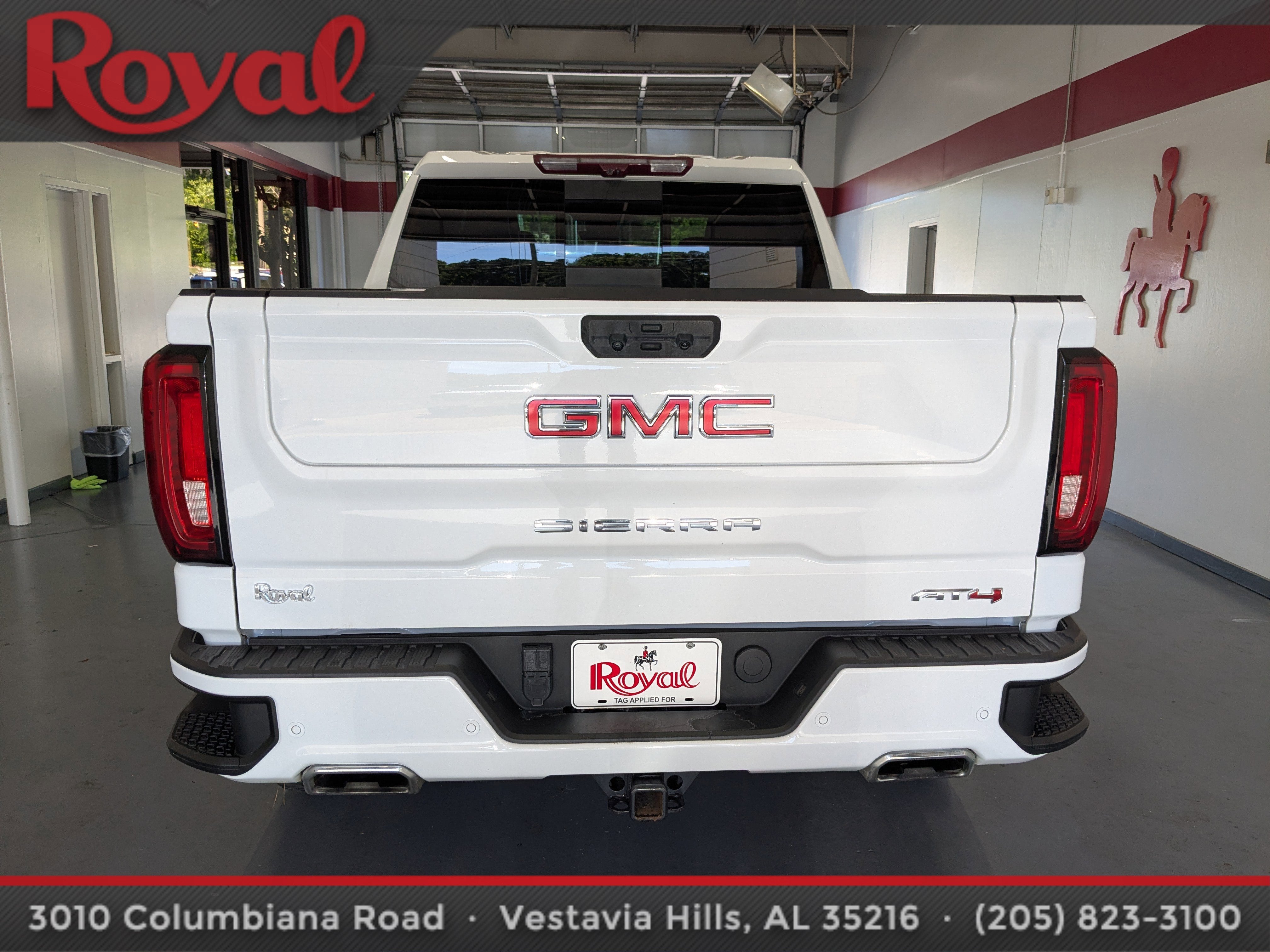 2024 GMC Sierra 1500 AT4
