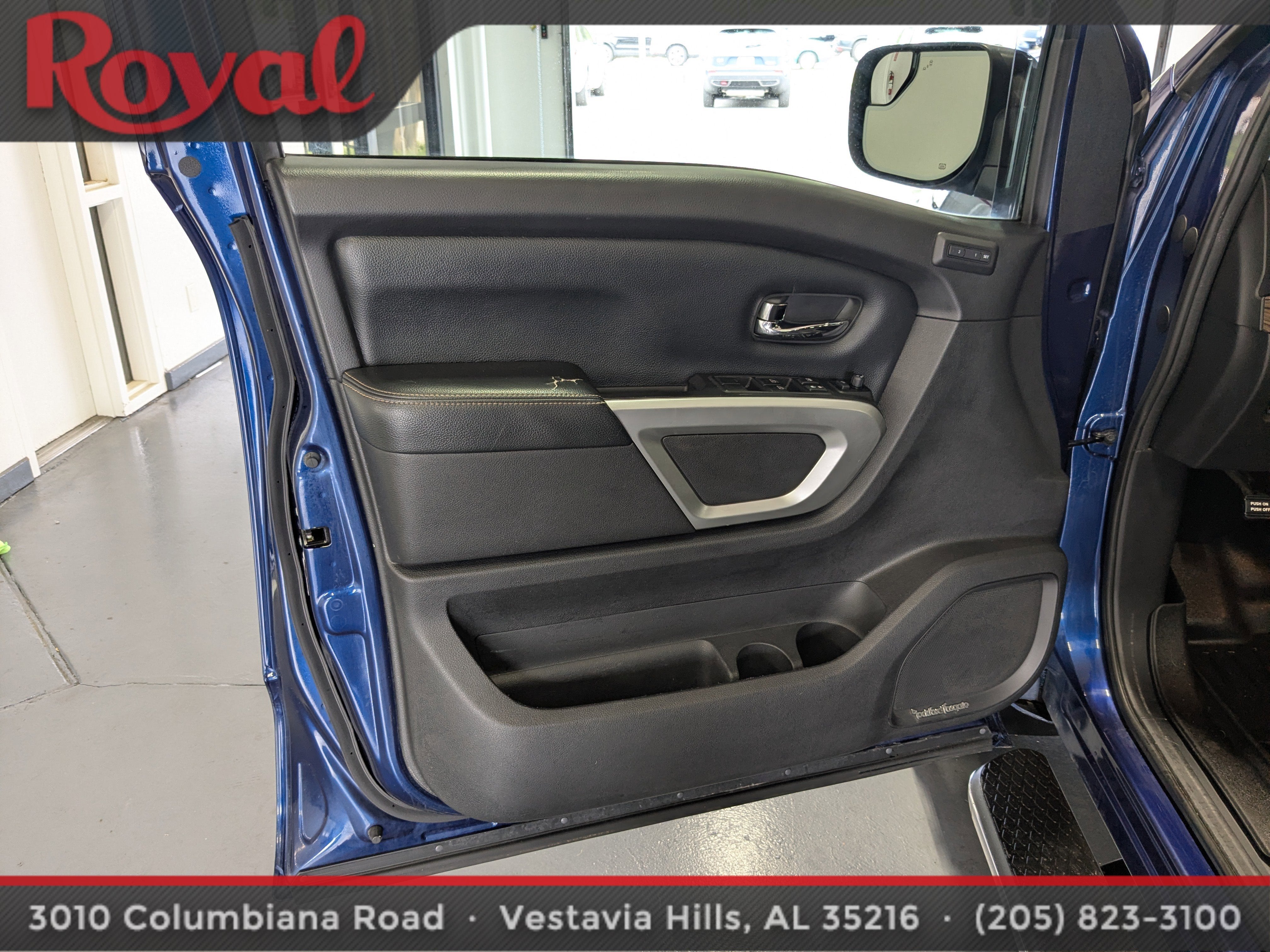 2017 Nissan Titan SL