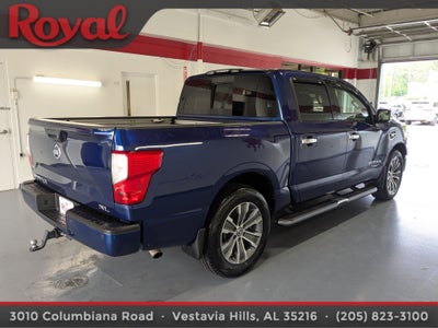 2017 Nissan Titan SL