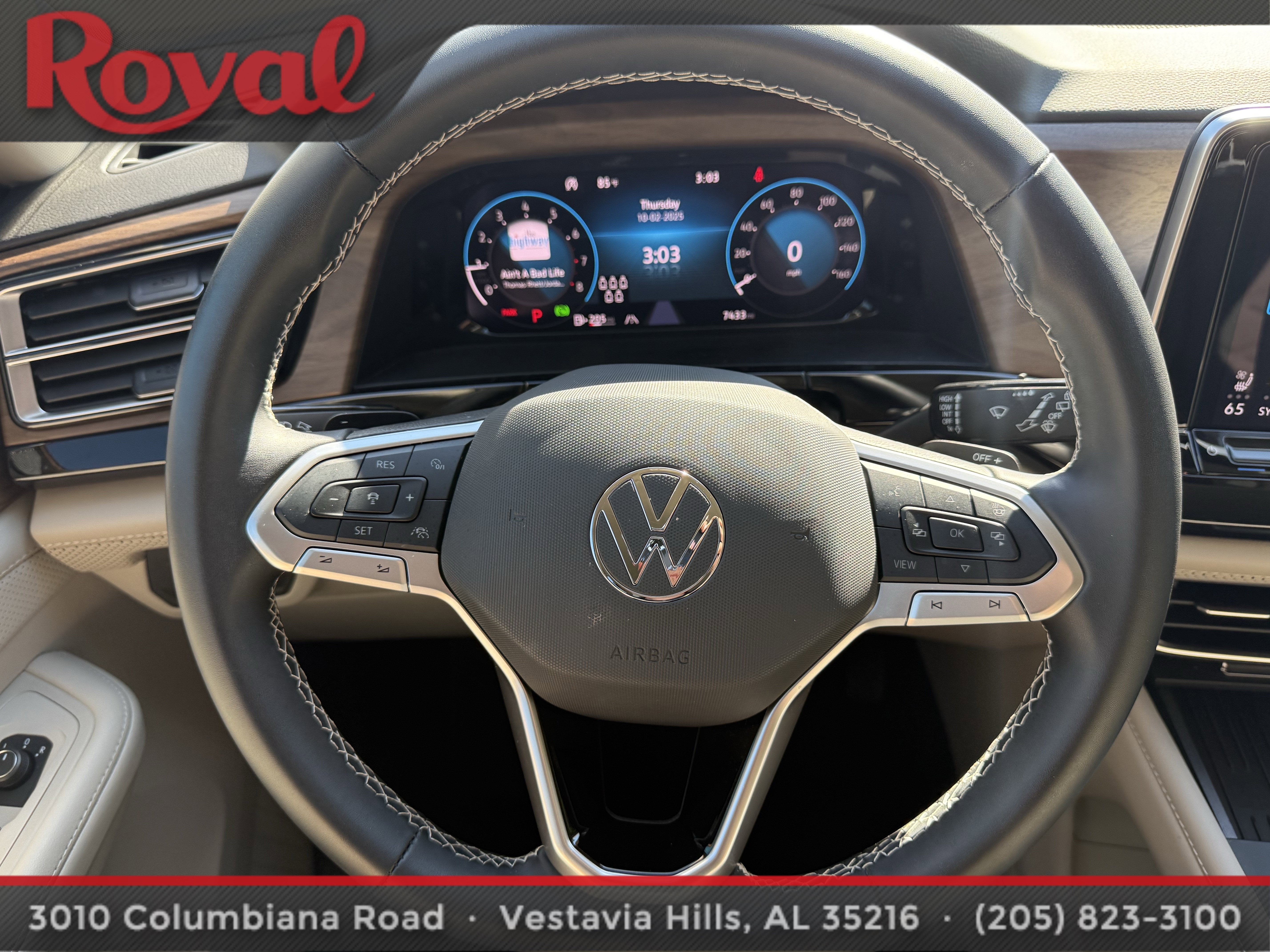 2025 Volkswagen Atlas 2.0T SE