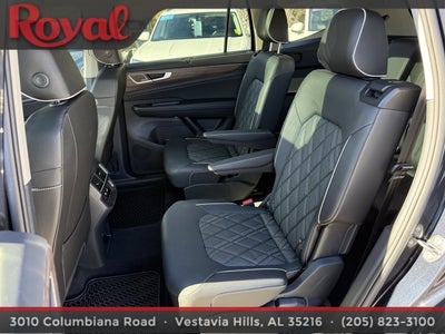 2025 Volkswagen Atlas 2.0T SEL Premium R-Line