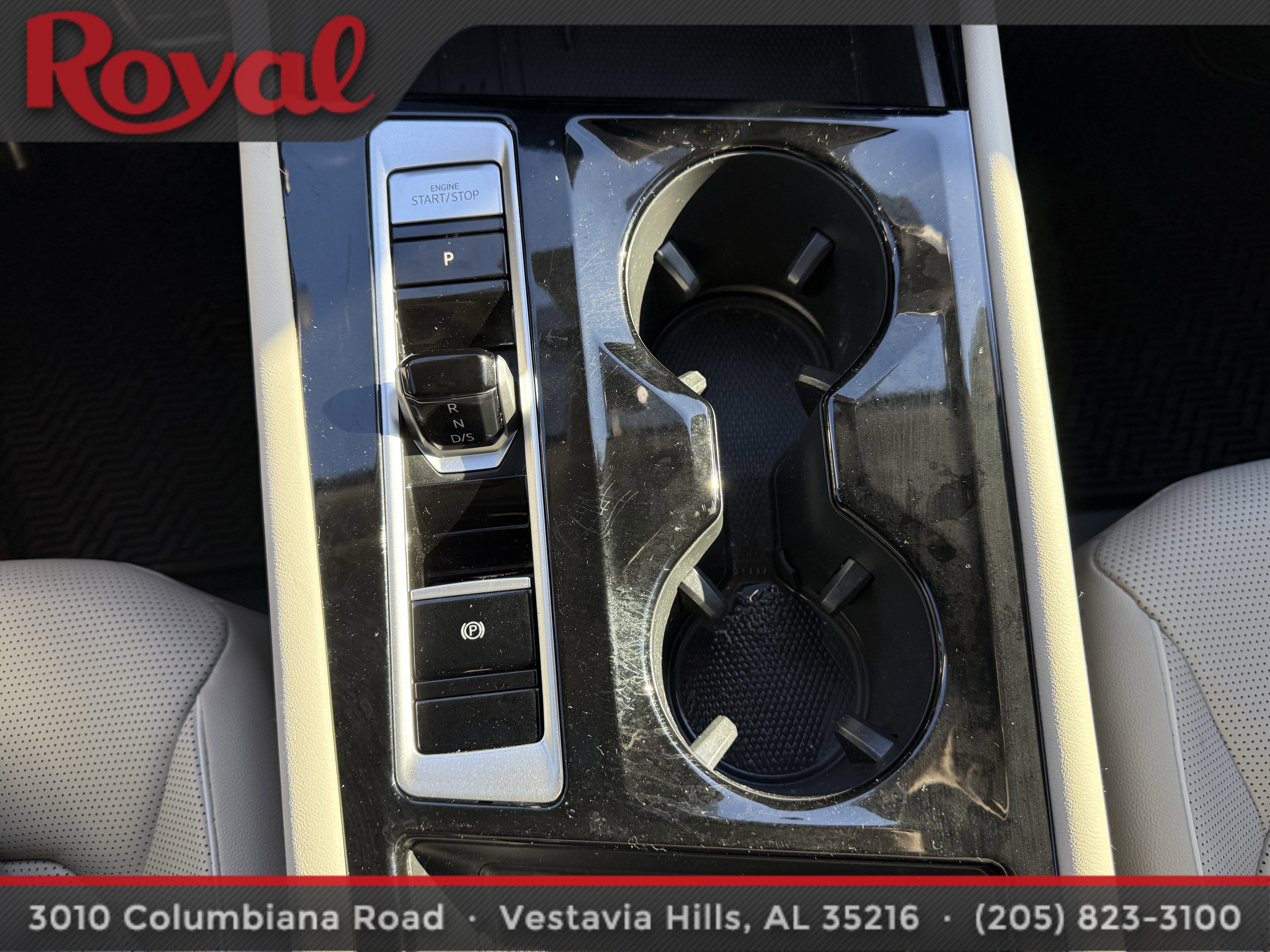 2025 Volkswagen Atlas 2.0T SEL Premium R-Line